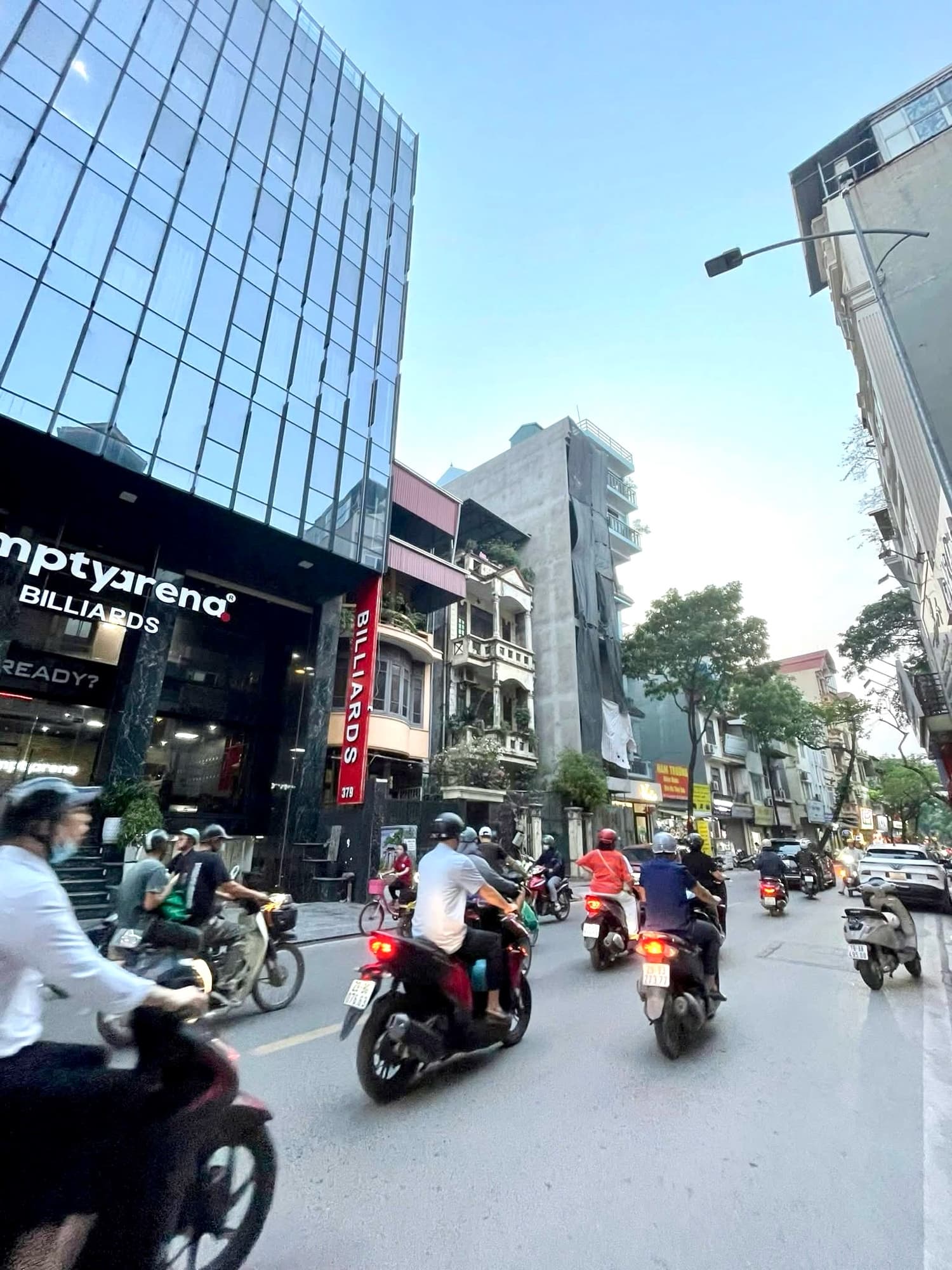 Nhà đất mặt phố, Tây Hồ, Hà Nội - 19m² giá 10.5 tỷ