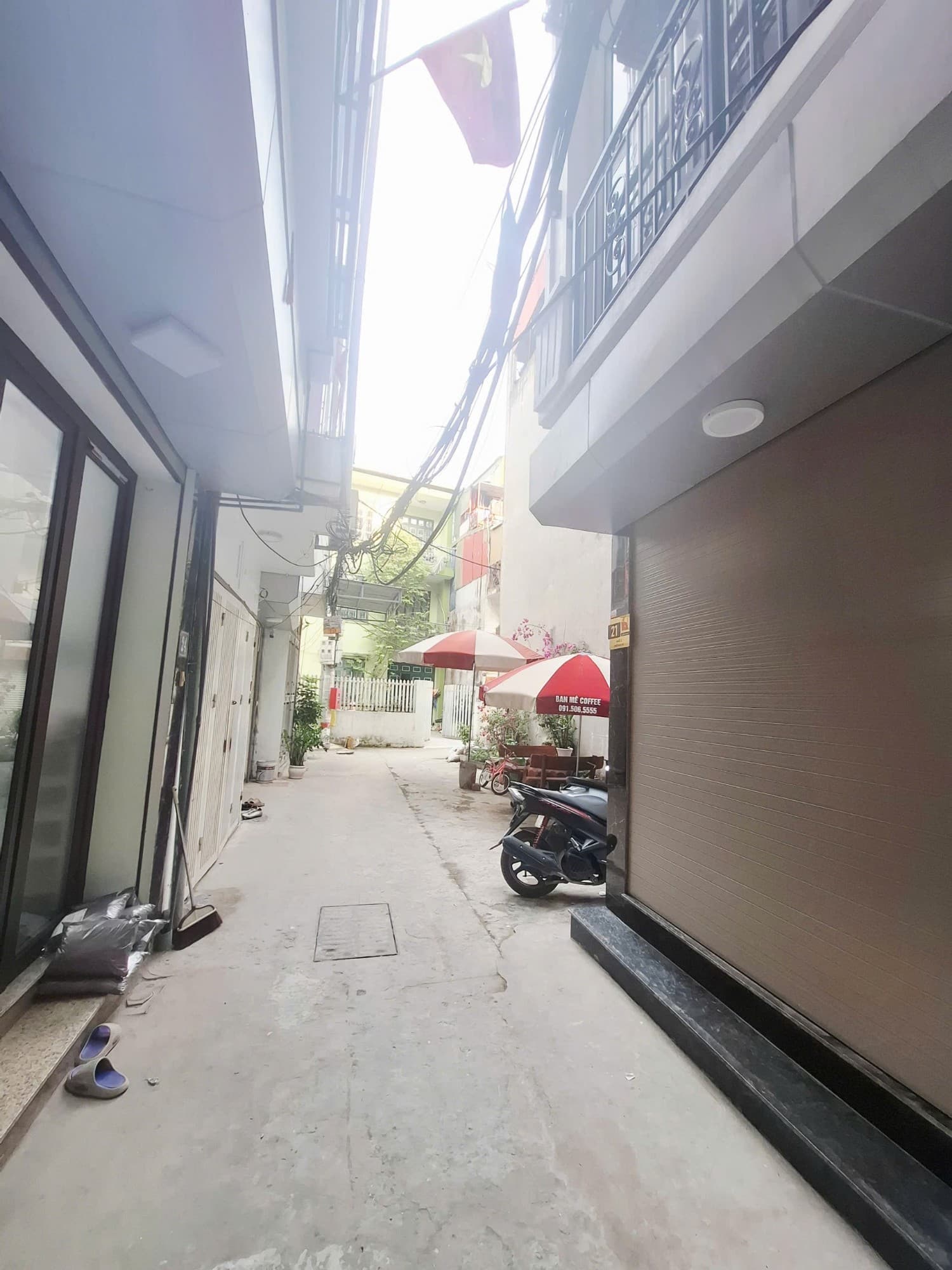 Nhà đất mặt phố, Hoàng Mai, Hà Nội - 30m² giá 8.4 tỷ