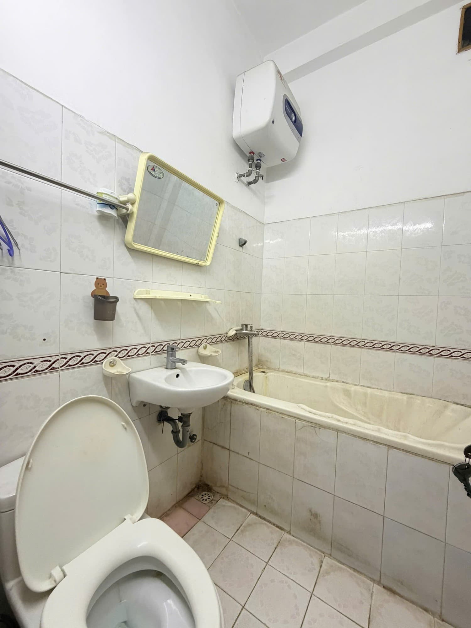 Nhà đất mặt phố, Đống Đa, Hà Nội - 38m² giá 14.3 tỷ