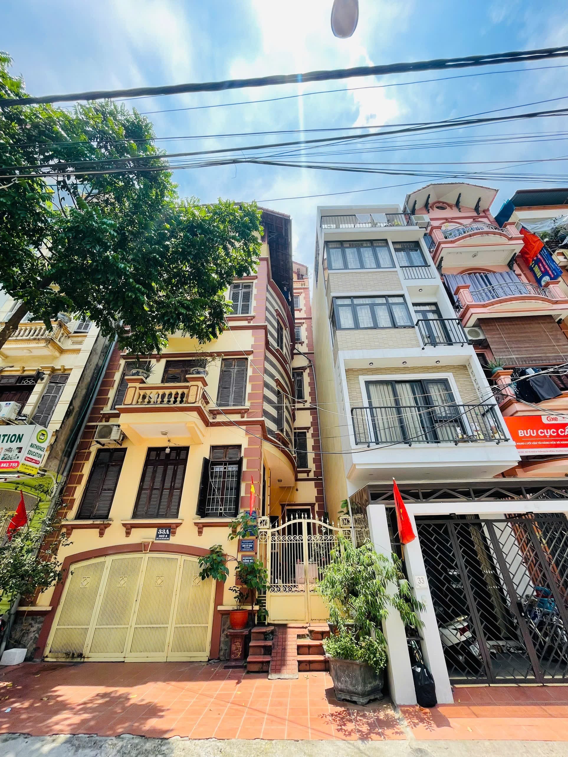 Nhà đất mặt phố, Cầu Giấy, Hà Nội - 90m² giá 50 tỷ