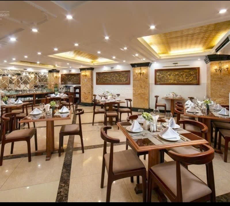 Nhà đất mặt phố, Ba Đình, Hà Nội - 235m² giá 219 tỷ