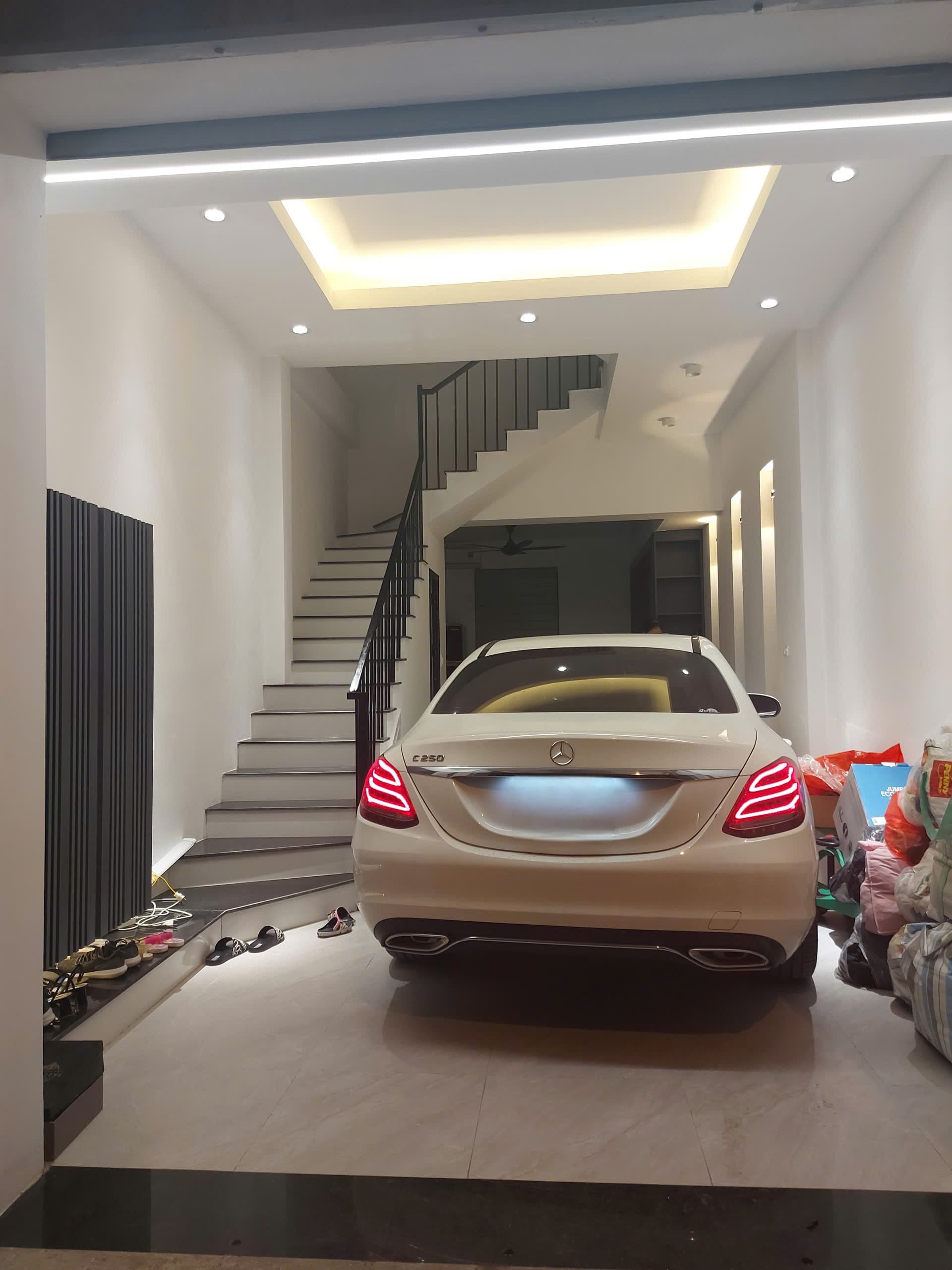 Nhà đất mặt phố, Thanh Xuân, Hà Nội - 48m² giá 21.5 tỷ