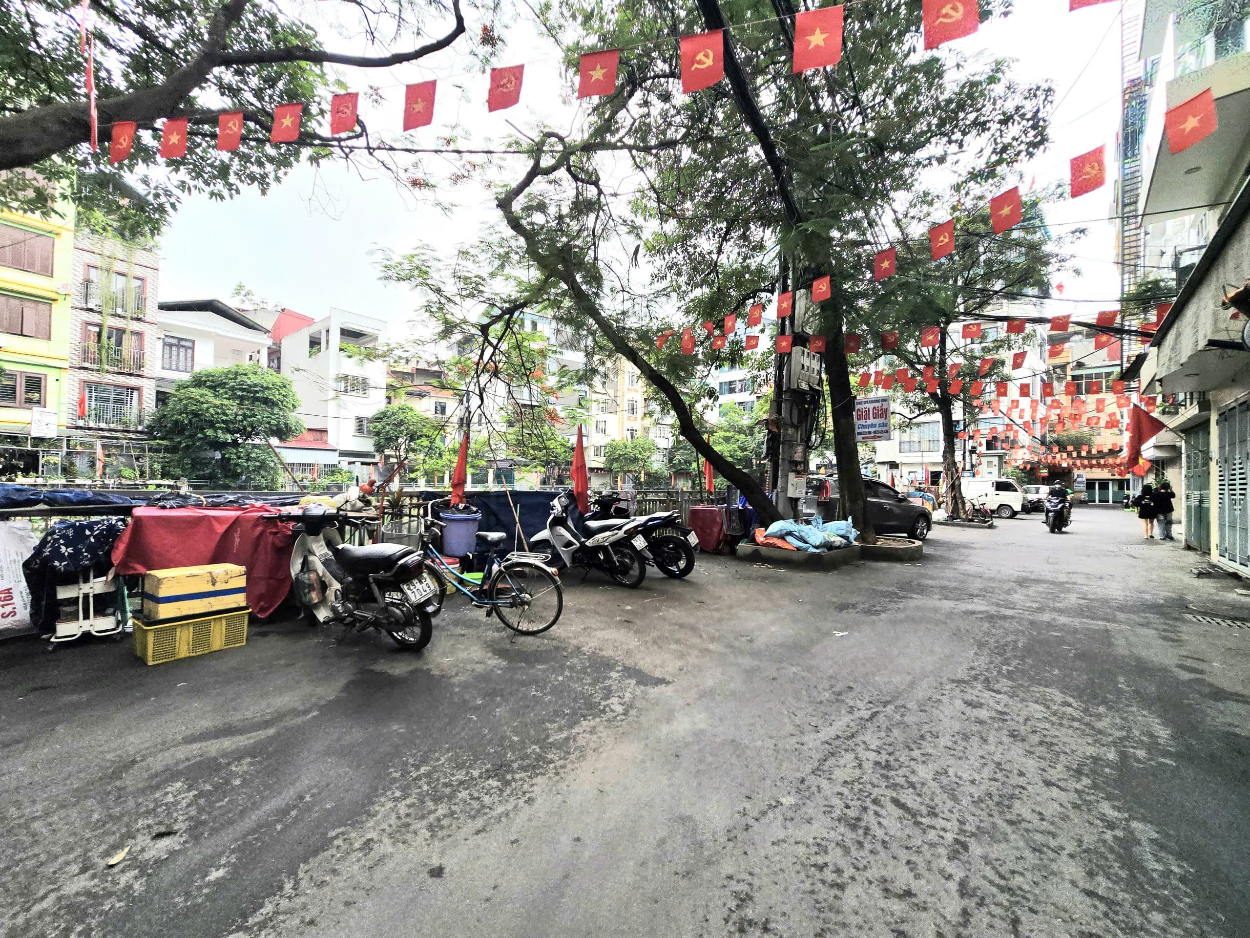 Nhà đất mặt phố, Thanh Xuân, Hà Nội - 75m² giá 23.5 tỷ
