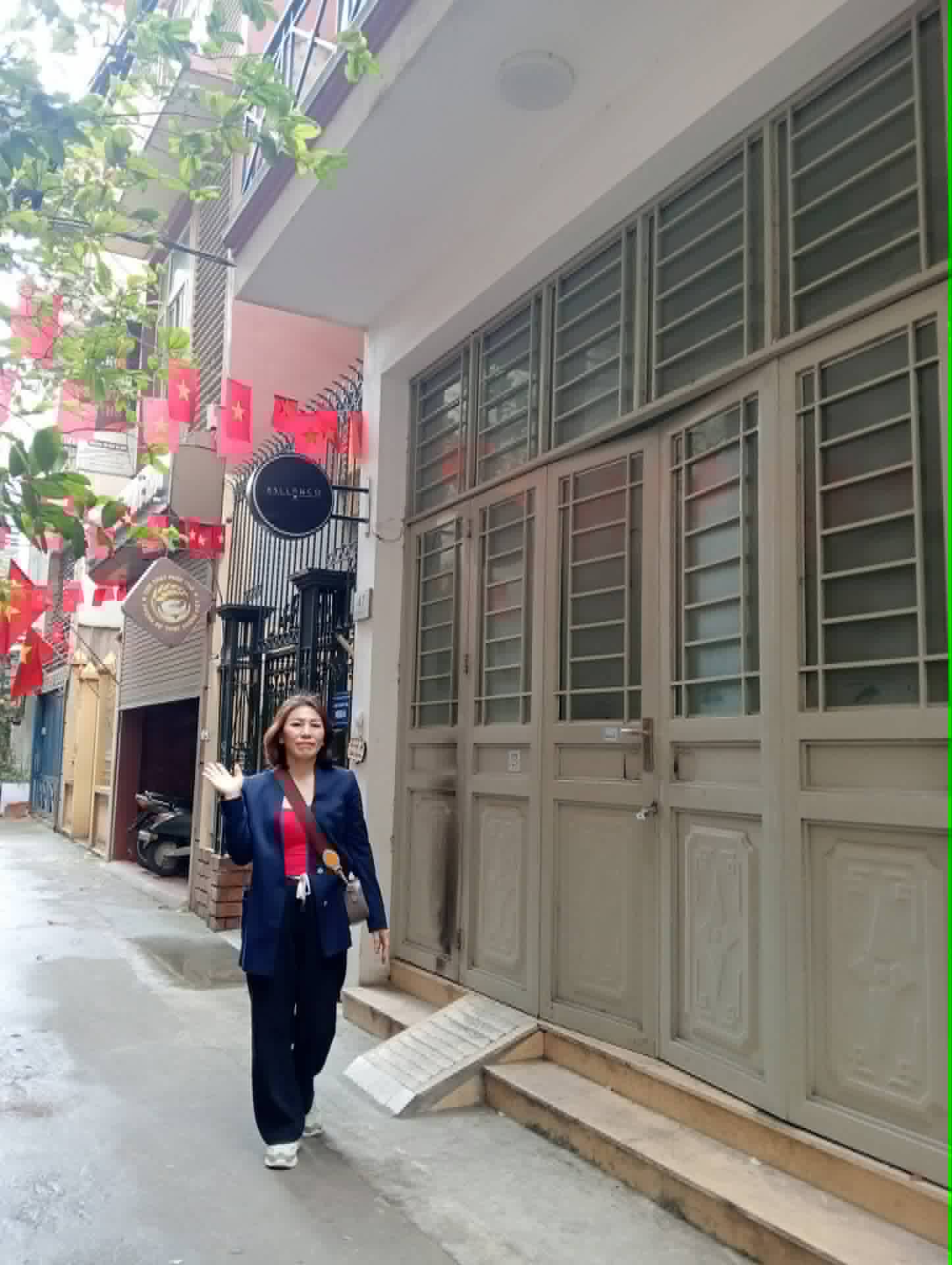 Nhà đất mặt phố, Đống Đa, Hà Nội - 72m² giá 23.2 tỷ