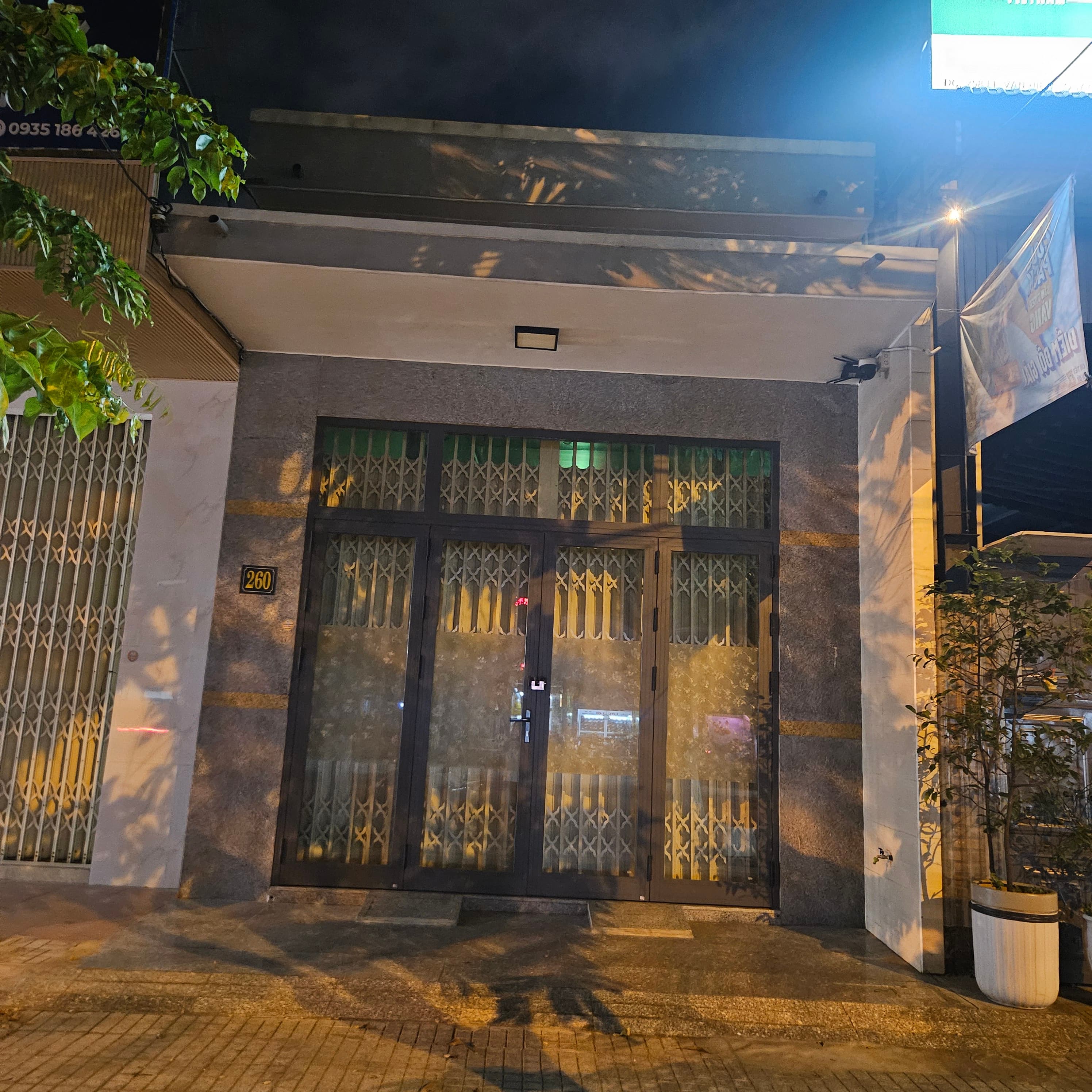 Nhà đất mặt phố, Ngũ Hành Sơn, Đà Nẵng - 243m² giá 22 tỷ