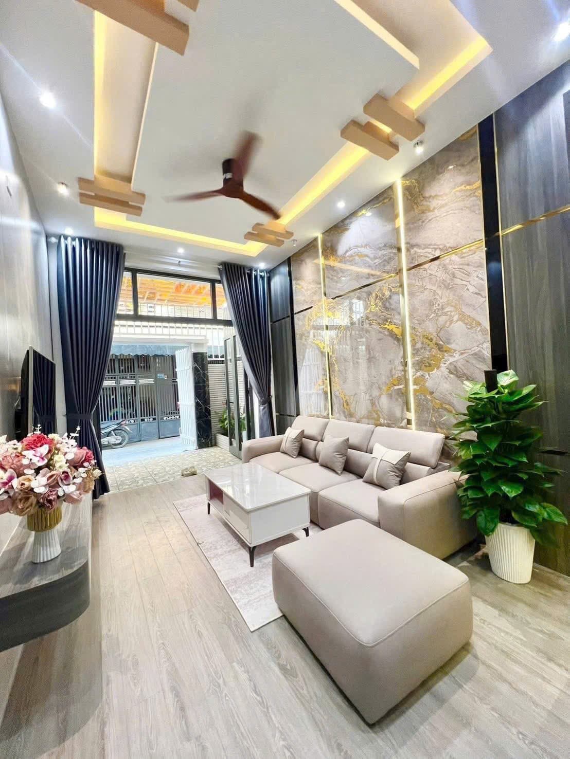 Nhà đất mặt phố, Hải Châu, Đà Nẵng - 53m² giá 5.95 tỷ