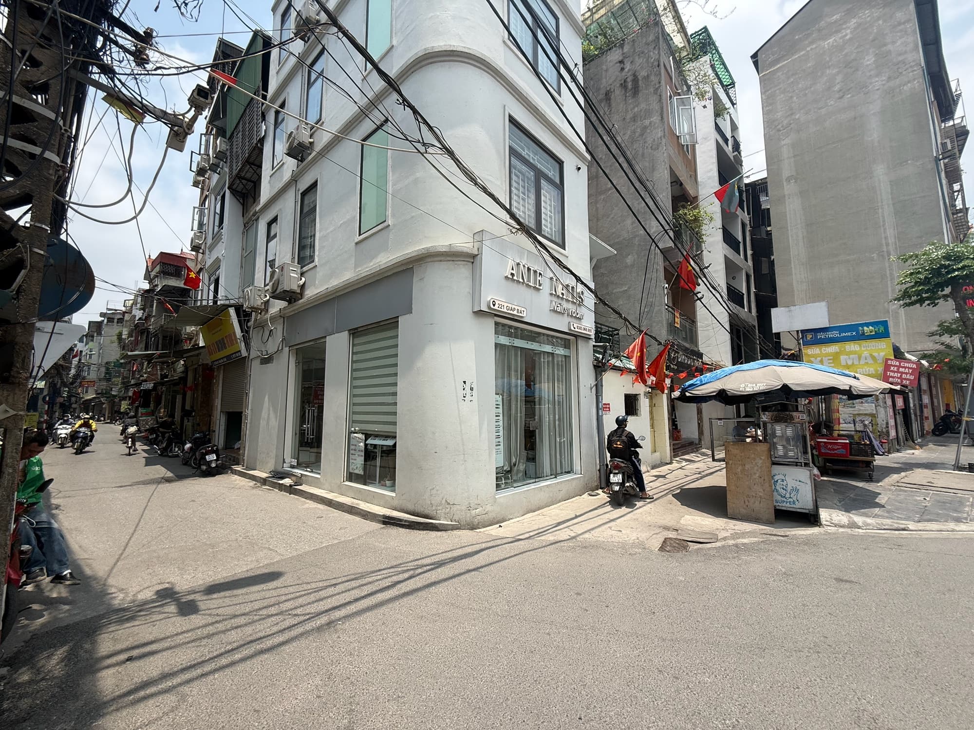 Nhà đất mặt phố, Hoàng Mai, Hà Nội - 37m² giá 8.9 tỷ