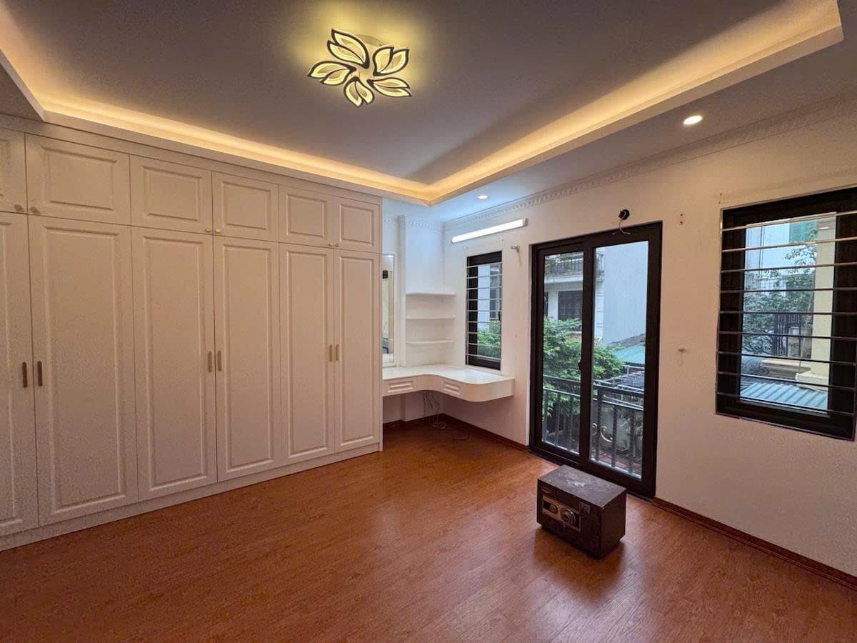 Nhà đất mặt phố, Tây Hồ, Hà Nội - 30m² giá 8.5 tỷ