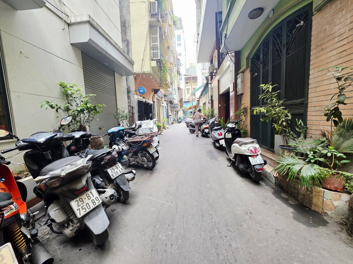 Nhà đất mặt phố, Ba Đình, Hà Nội - 44m² giá 16 tỷ