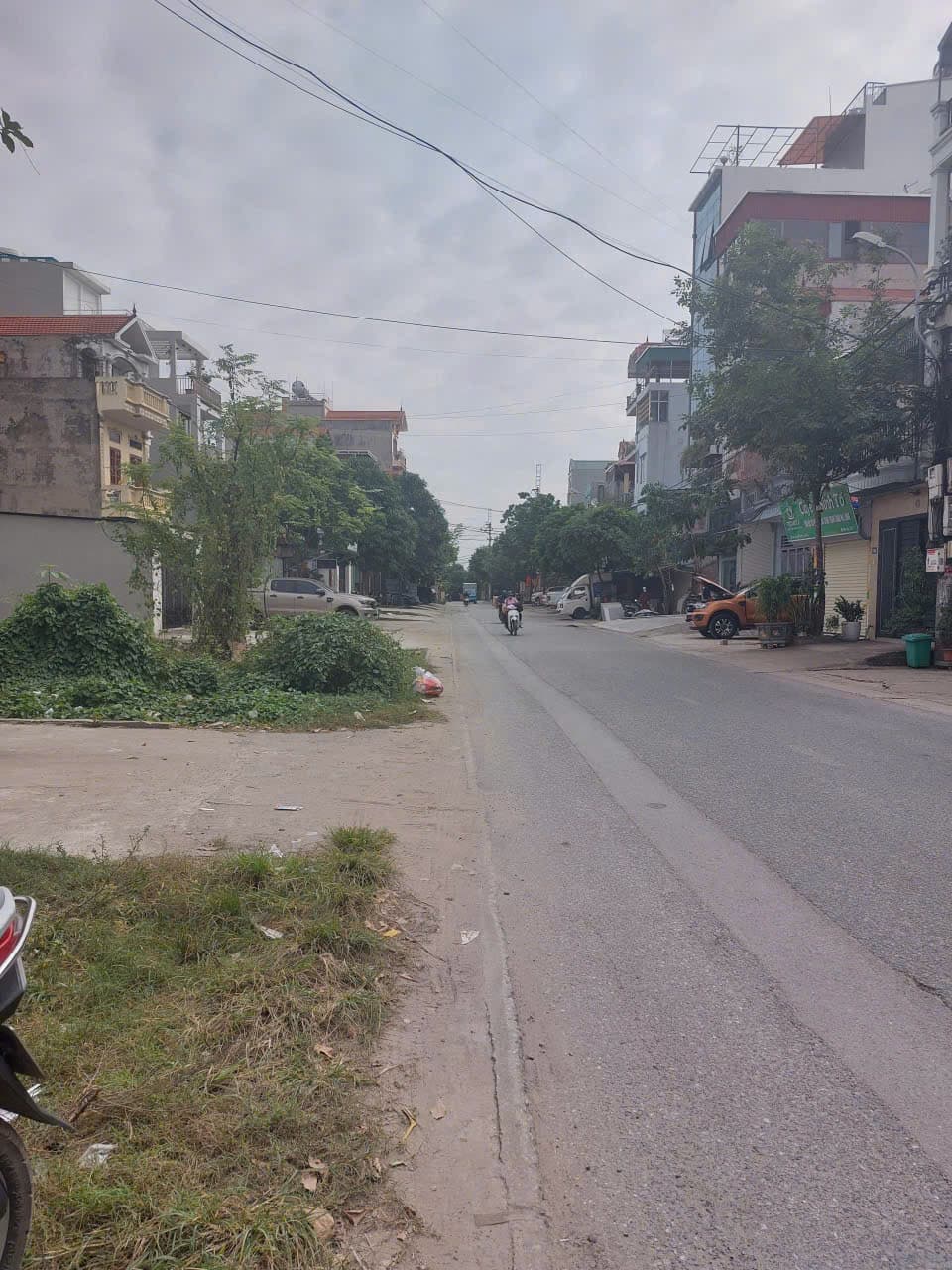 Nhà đất mặt phố, Thanh Trì, Hà Nội - 104m² giá 15.8 tỷ