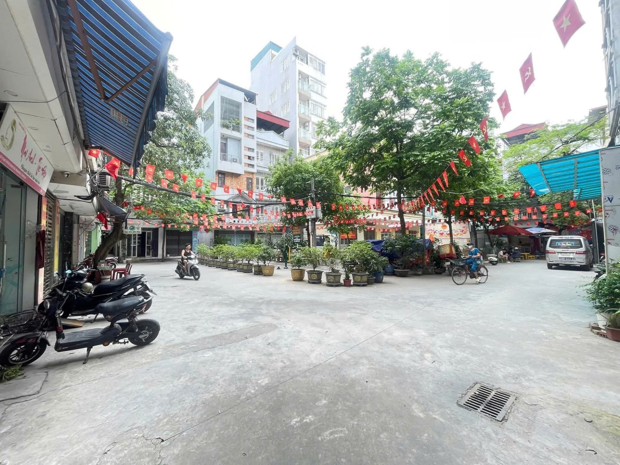 Nhà đất mặt phố, Thanh Xuân, Hà Nội - 35m² giá 12.5 tỷ