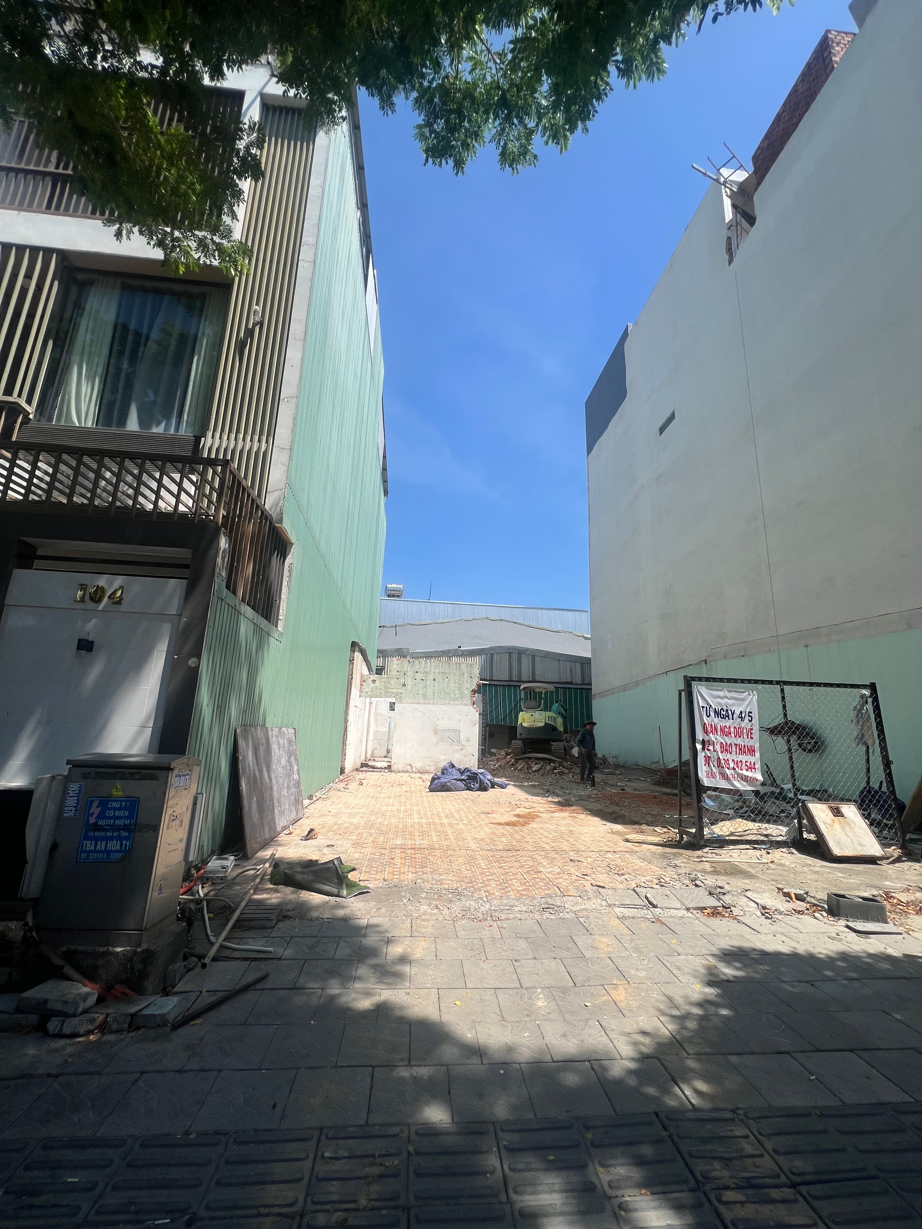 Nhà đất mặt phố, Sơn Trà, Đà Nẵng - 92m² giá 10.9 tỷ