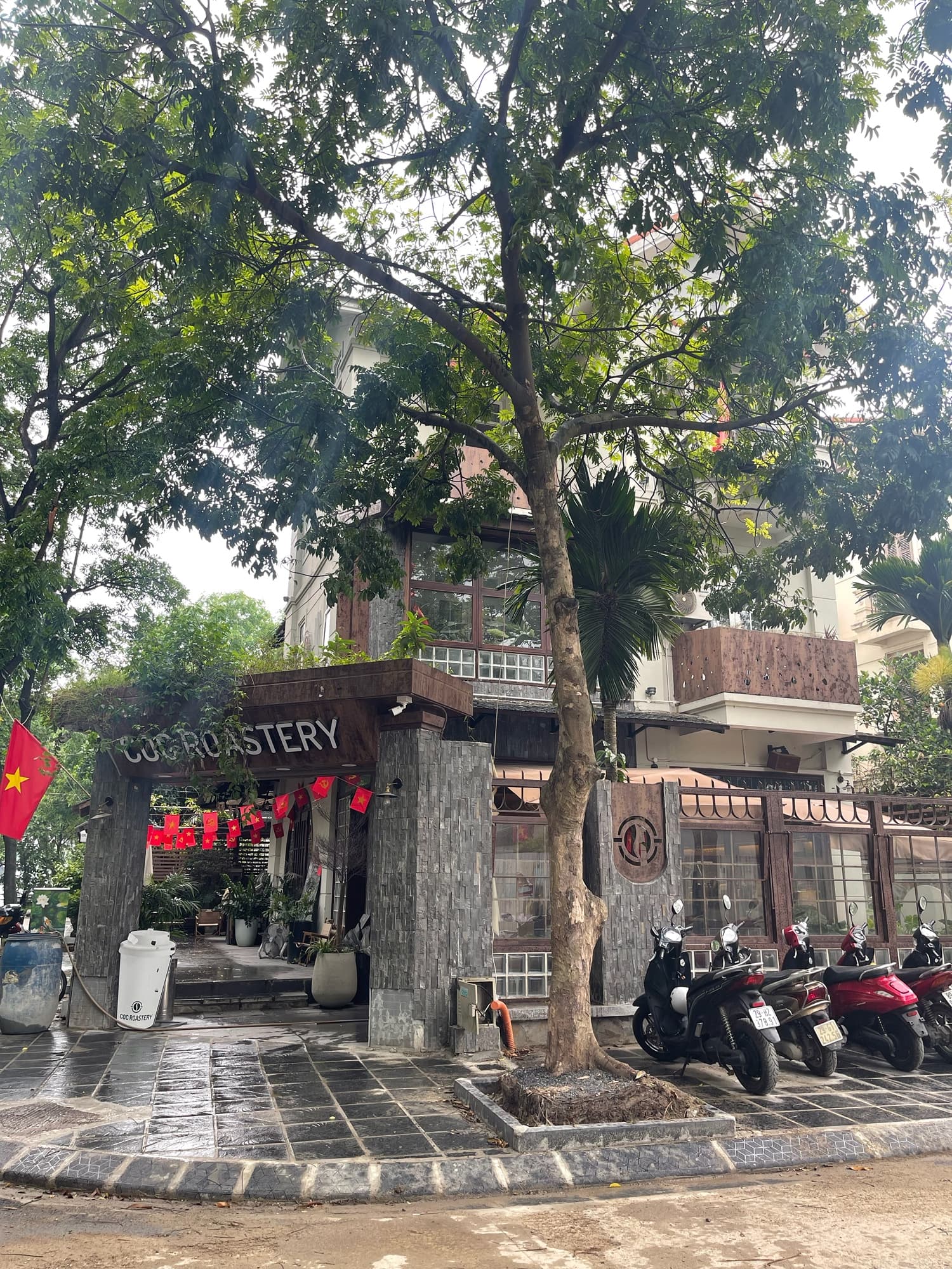 Nhà đất mặt phố, Hoàng Mai, Hà Nội - 226m² giá 64 tỷ