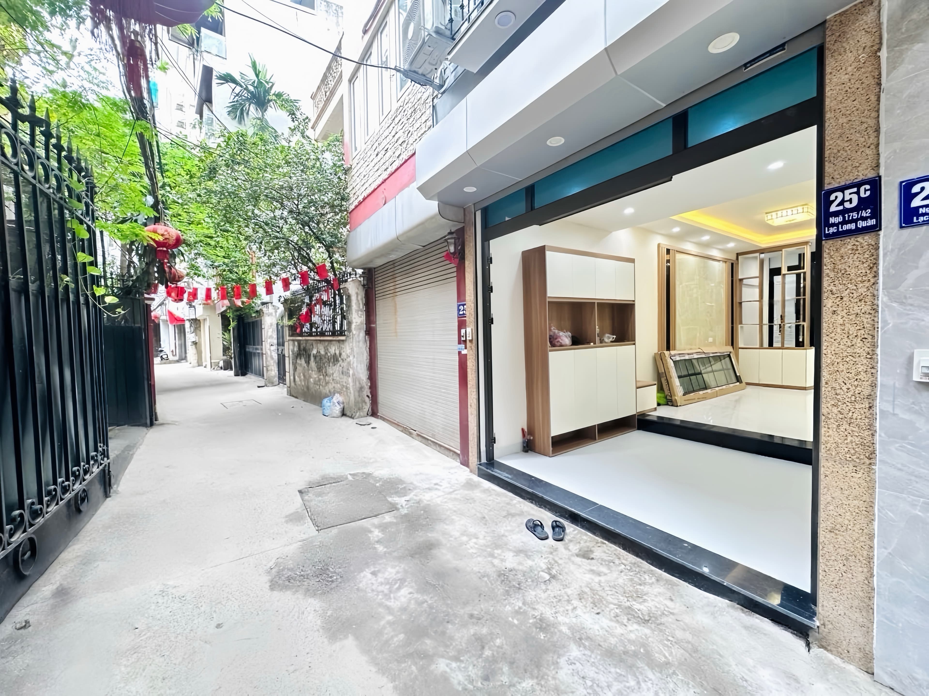 Nhà đất mặt phố, Cầu Giấy, Hà Nội - 31m² giá 12.9 tỷ