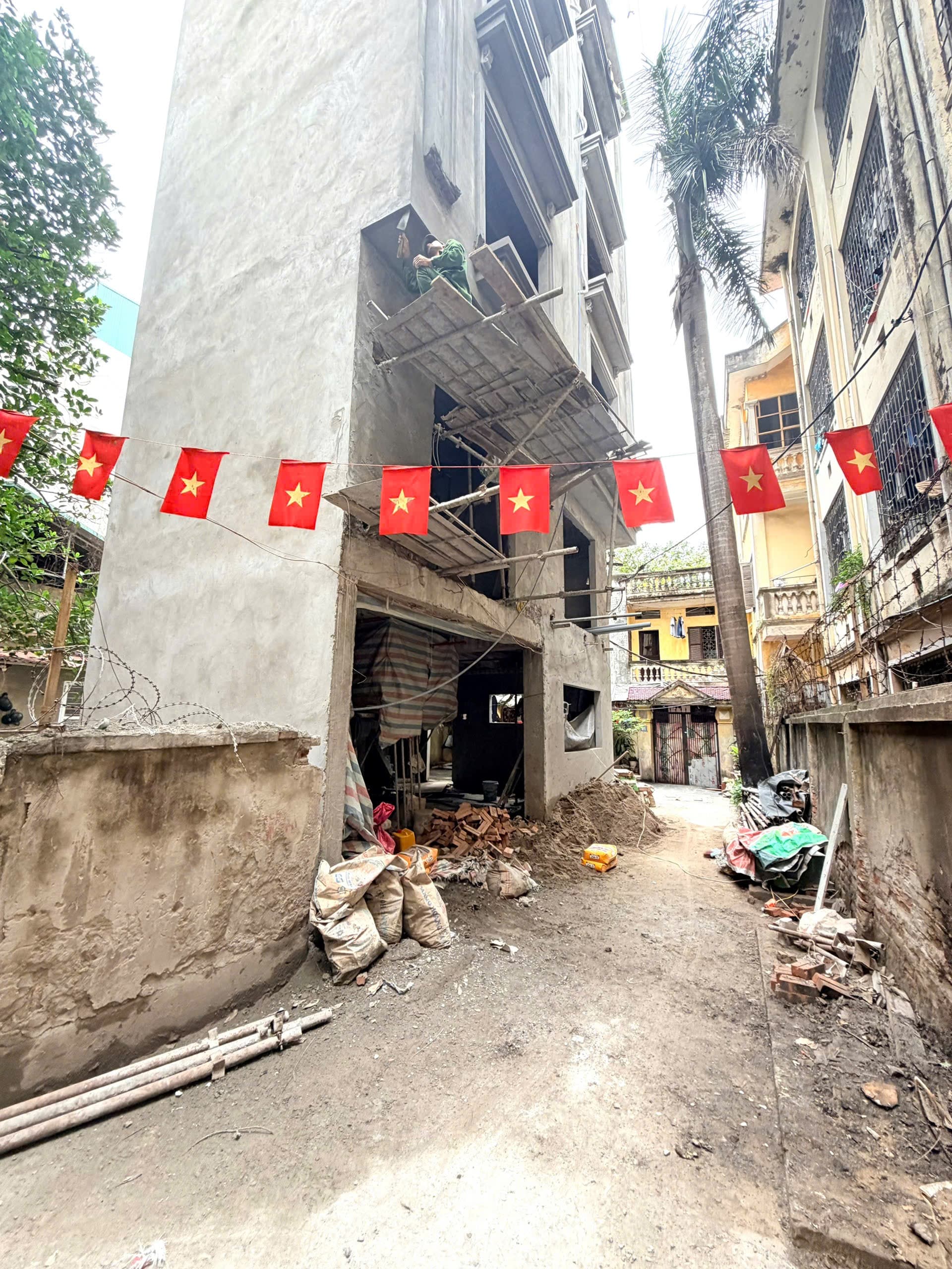 Nhà đất mặt phố, Thanh Xuân, Hà Nội - 42m² giá 15.5 tỷ