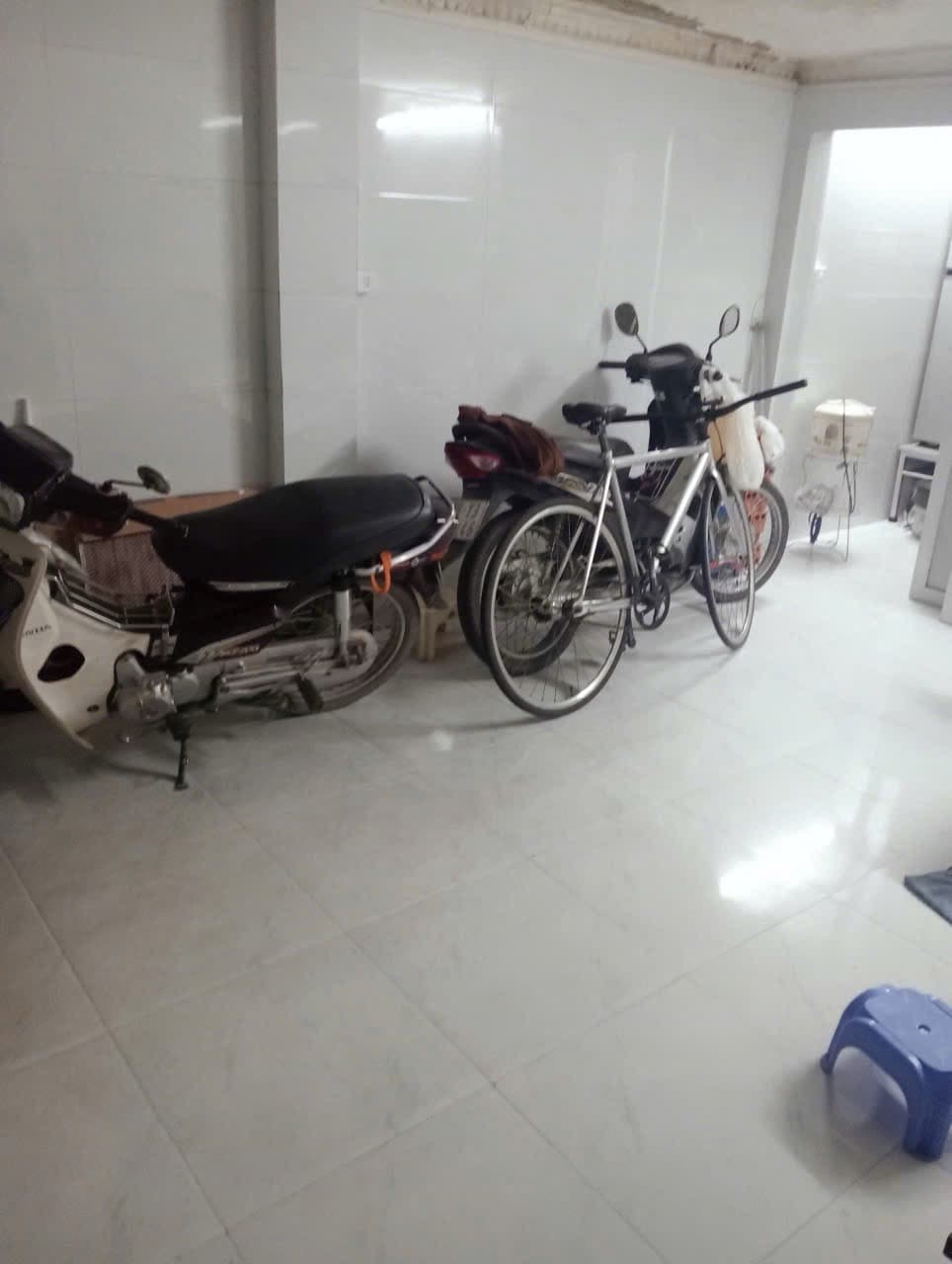 Nhà đất mặt phố, Hoàng Mai, Hà Nội - 30.6m² giá 1.65 tỷ