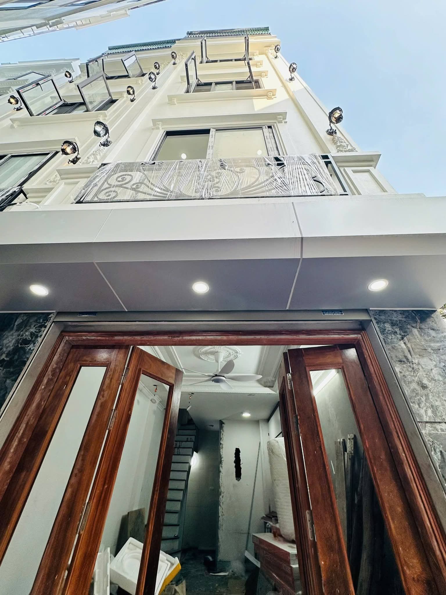 Nhà đất mặt phố, Bắc Từ Liêm, Hà Nội - 31m² giá 8.8 tỷ