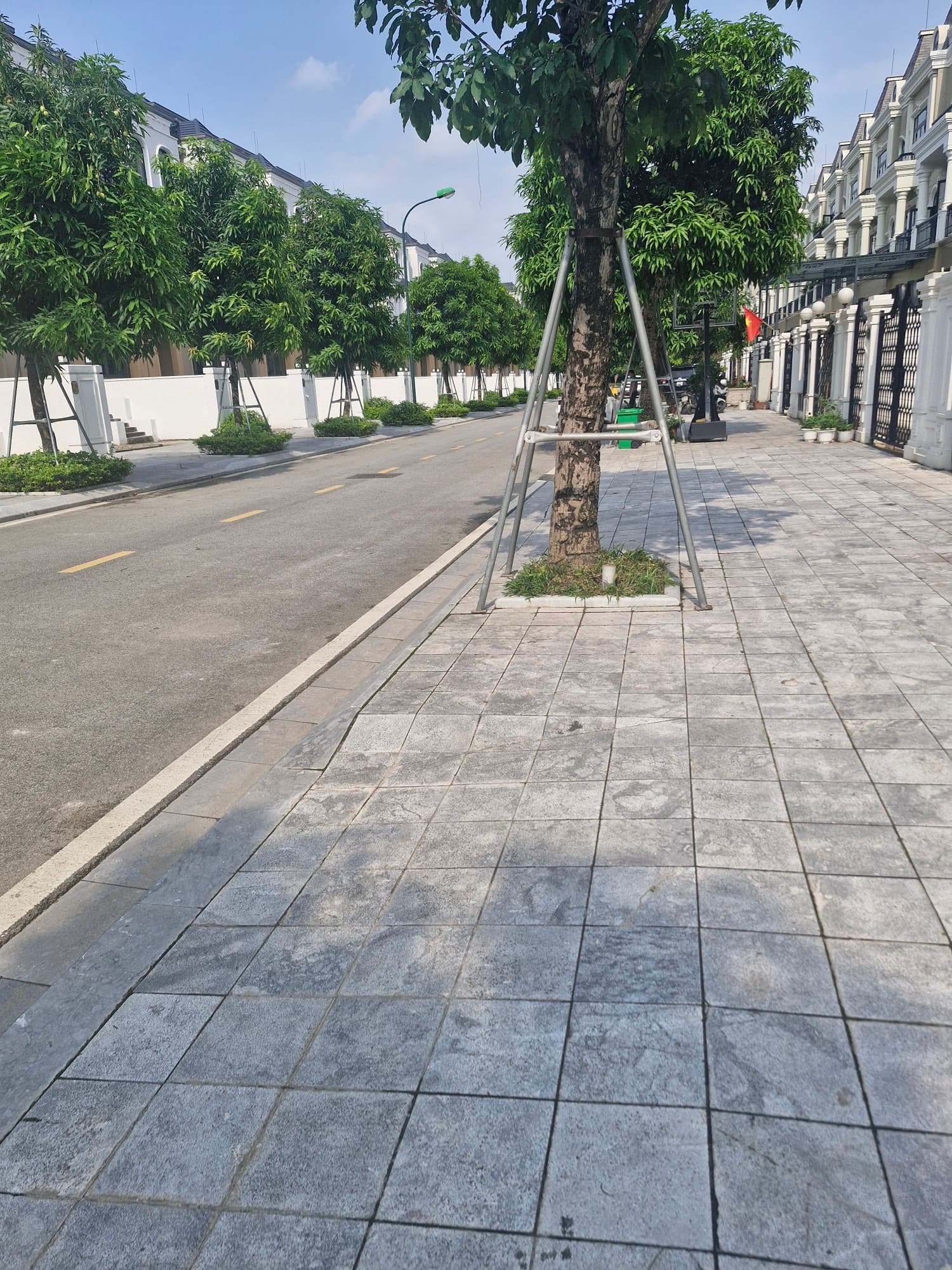 Nhà đất mặt phố Tây Hồ, Hà Nội - 15, m² giá 65 tỷ