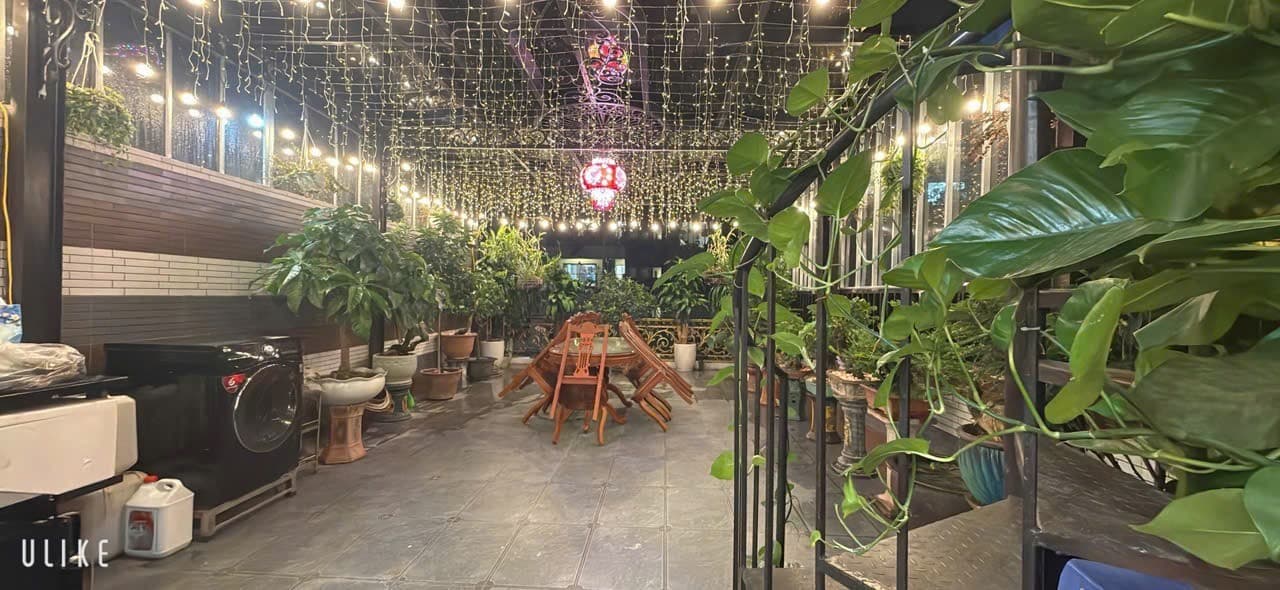 Nhà đất mặt phố, Long Biên, Hà Nội - 103.6m² giá 67 tỷ