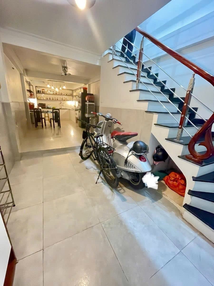 Nhà đất mặt phố, Thanh Xuân, Hà Nội - 36.3m² giá 12.24 tỷ