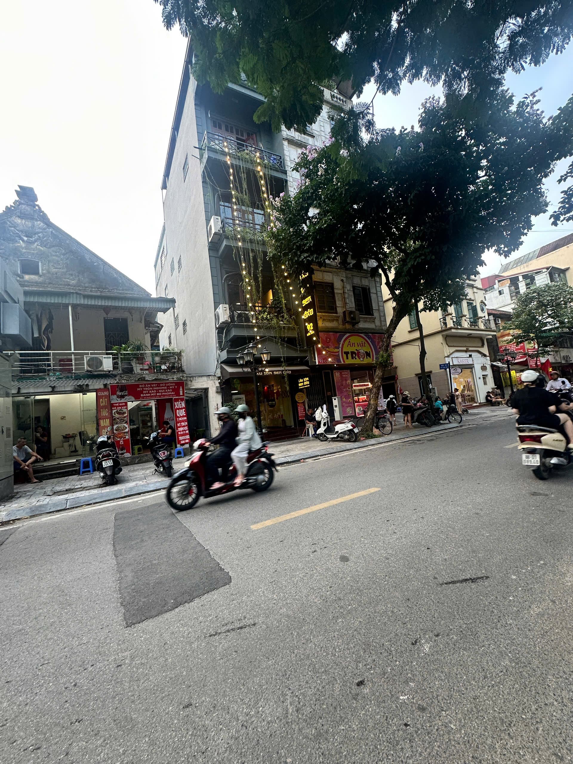 Nhà đất mặt phố, Ba Đình, Hà Nội - 72m² giá 80 tỷ