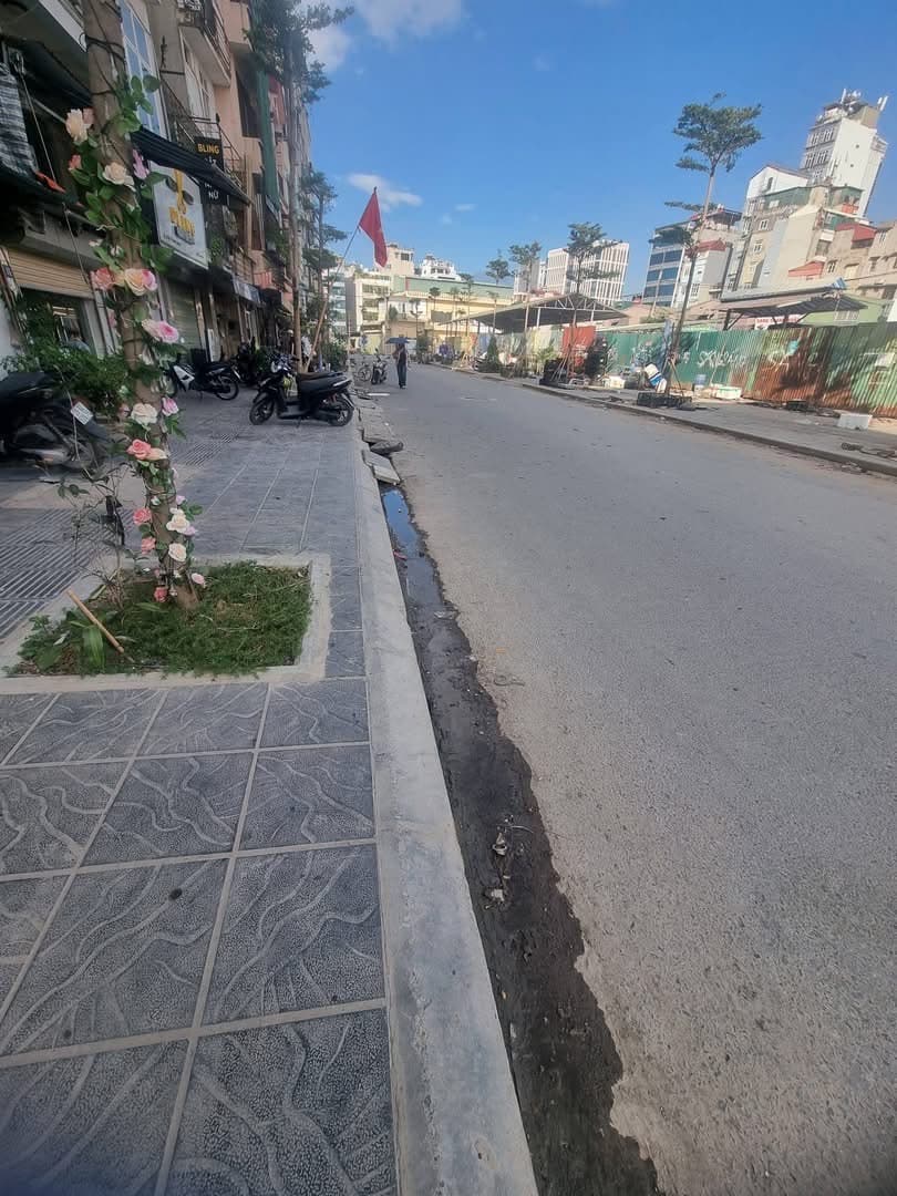 Nhà đất mặt phố, Hà Đông, Hà Nội - 50m² giá 25 tỷ
