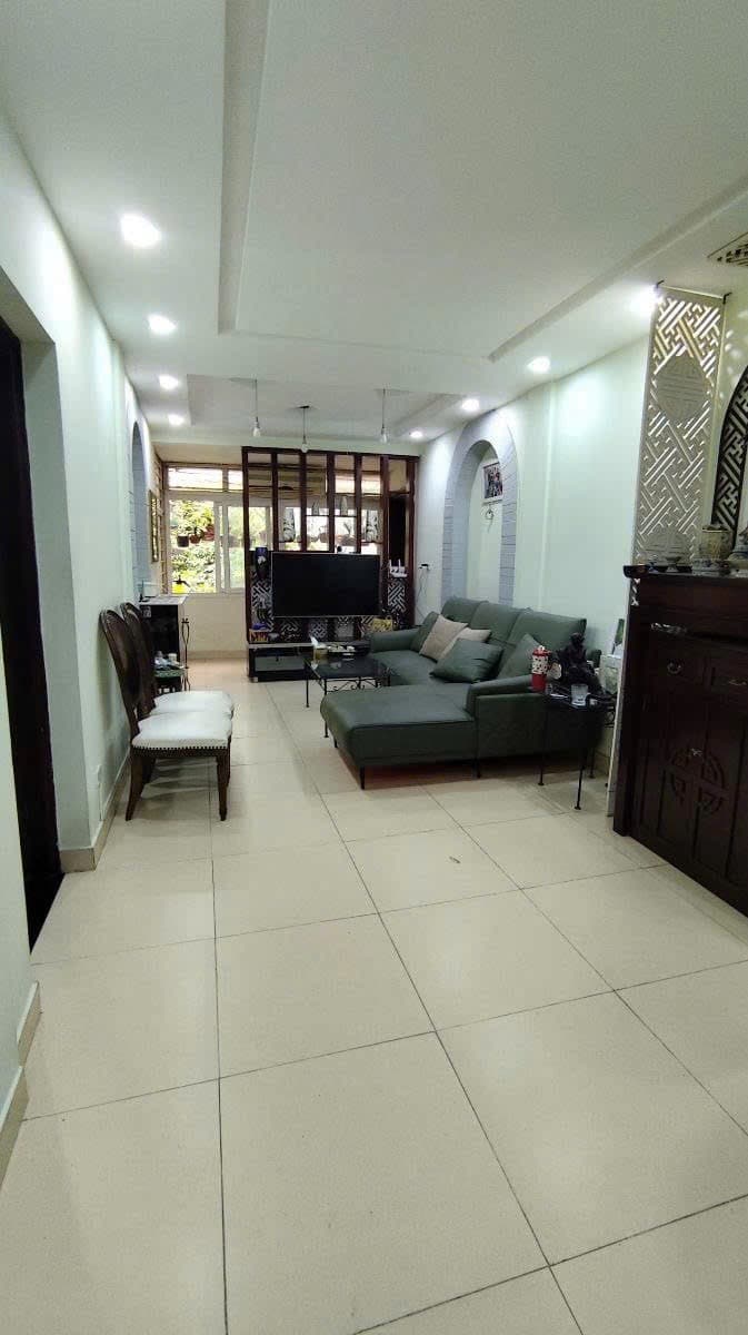 Căn hộ mặt phố, Đống Đa, Hà Nội - 120m² giá 6.95 tỷ