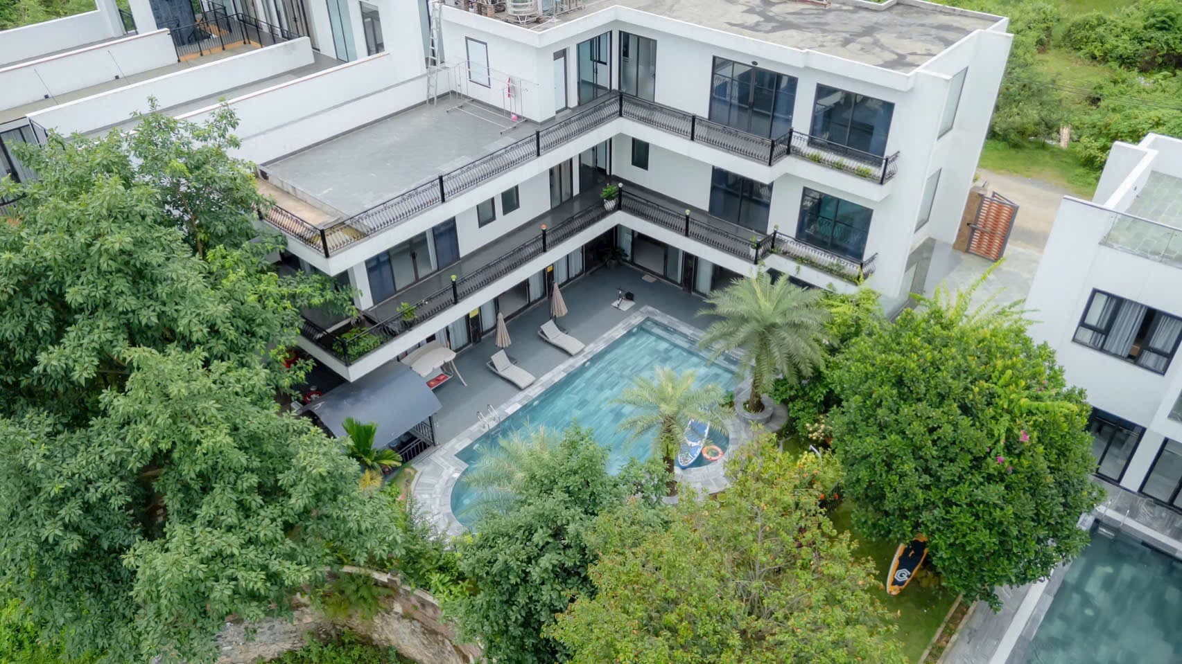 Nhà đất mặt phố, Thạch Thất, Hà Nội - 603m² giá 27.5 tỷ