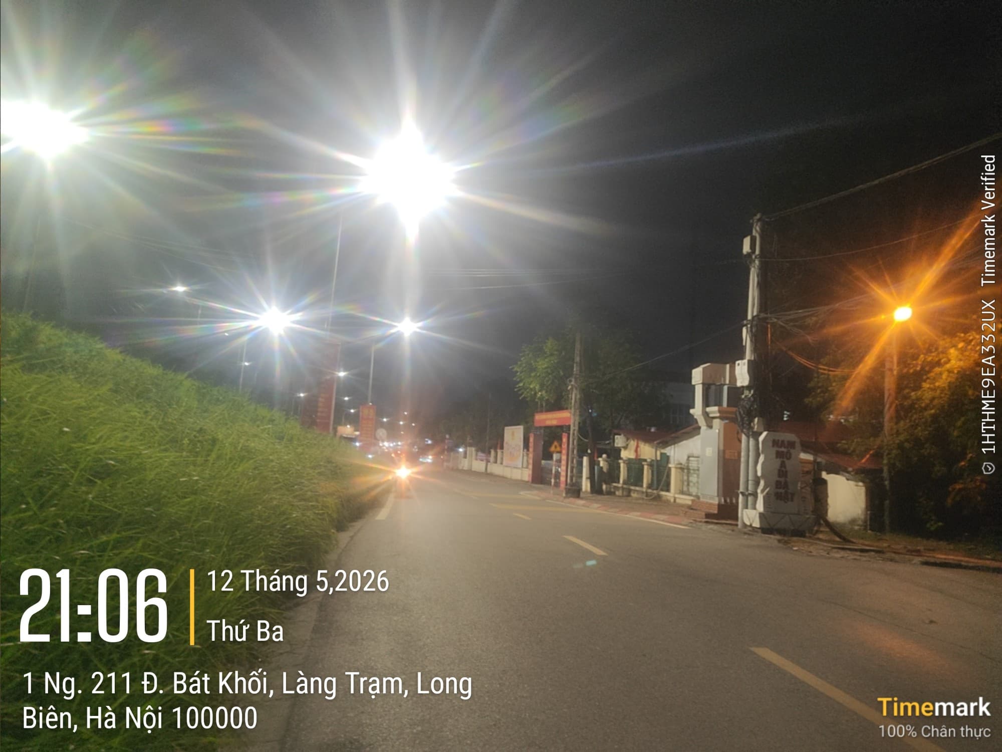 Nhà đất mặt phố, Long Biên, Hà Nội - 90m² giá 28.67 tỷ