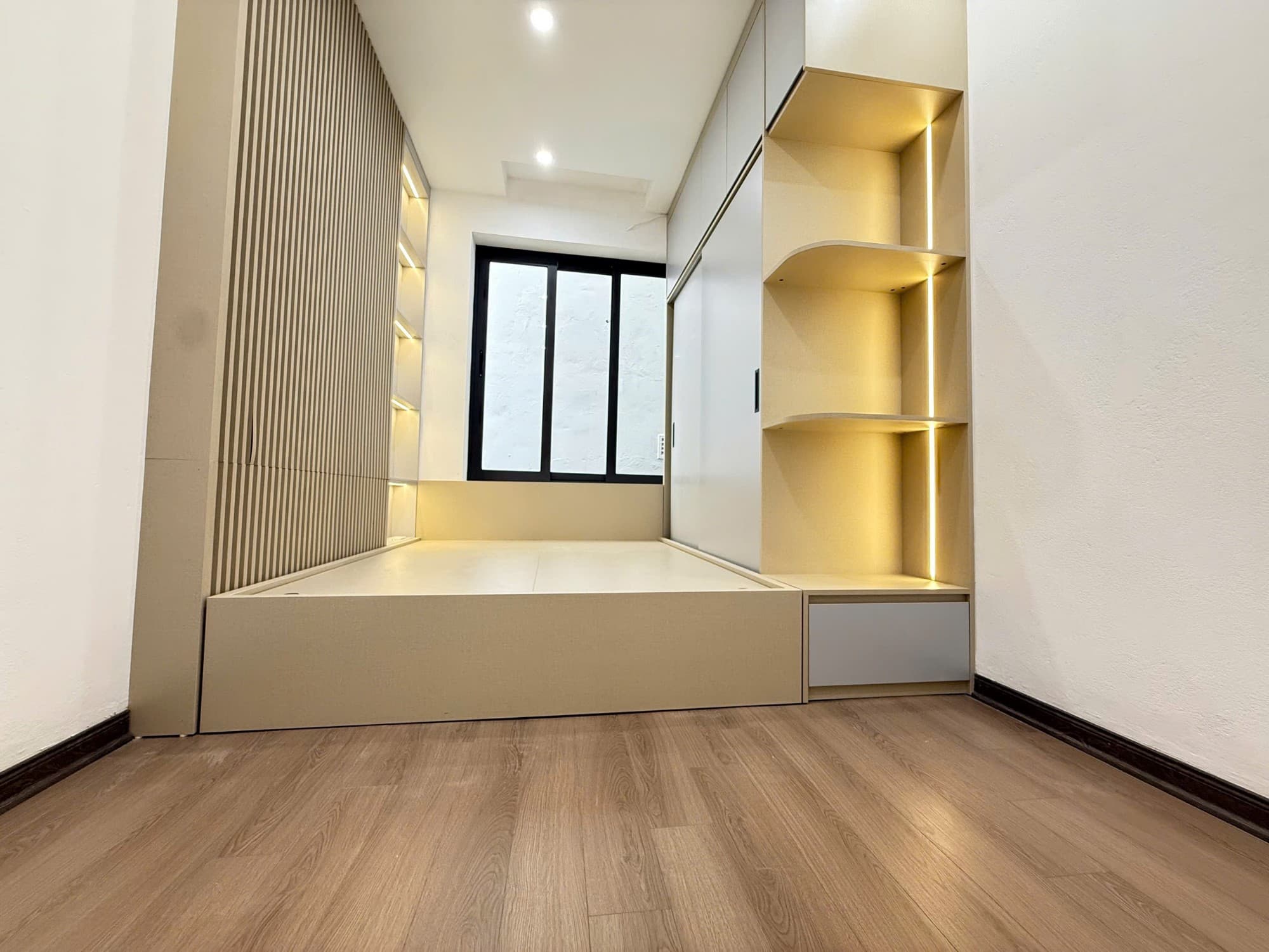 Nhà đất mặt phố, Ba Đình, Hà Nội - 16.4m² giá 6.5 tỷ