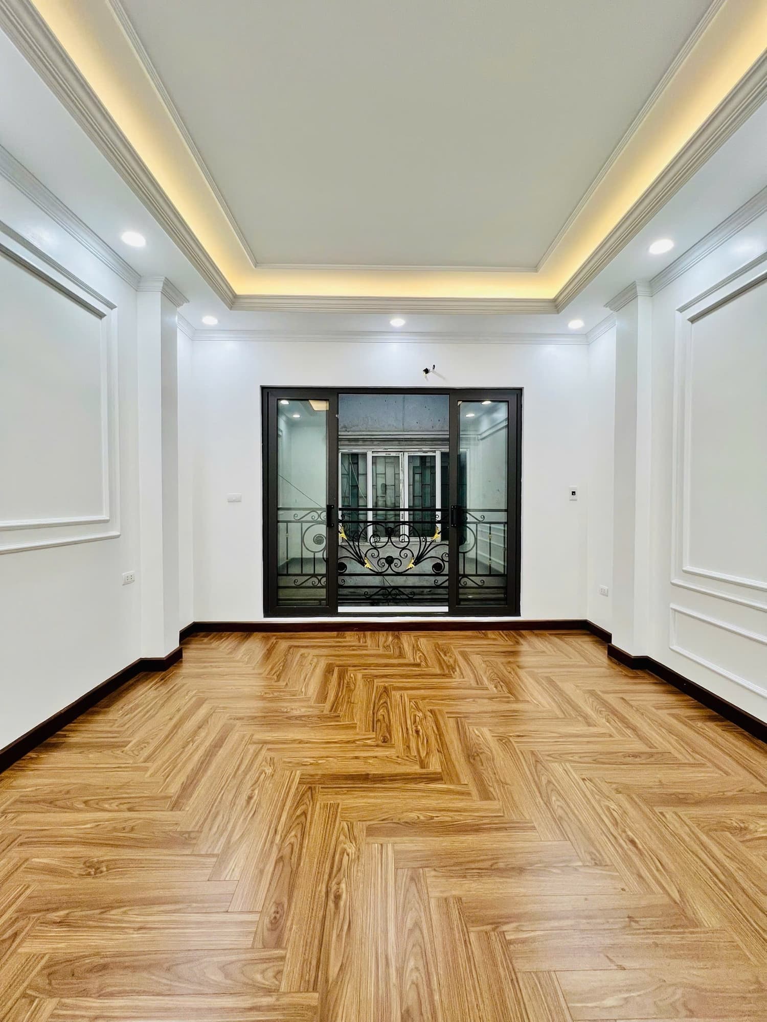 Nhà đất mặt phố, Thanh Xuân, Hà Nội - 34m² giá 11.8 tỷ