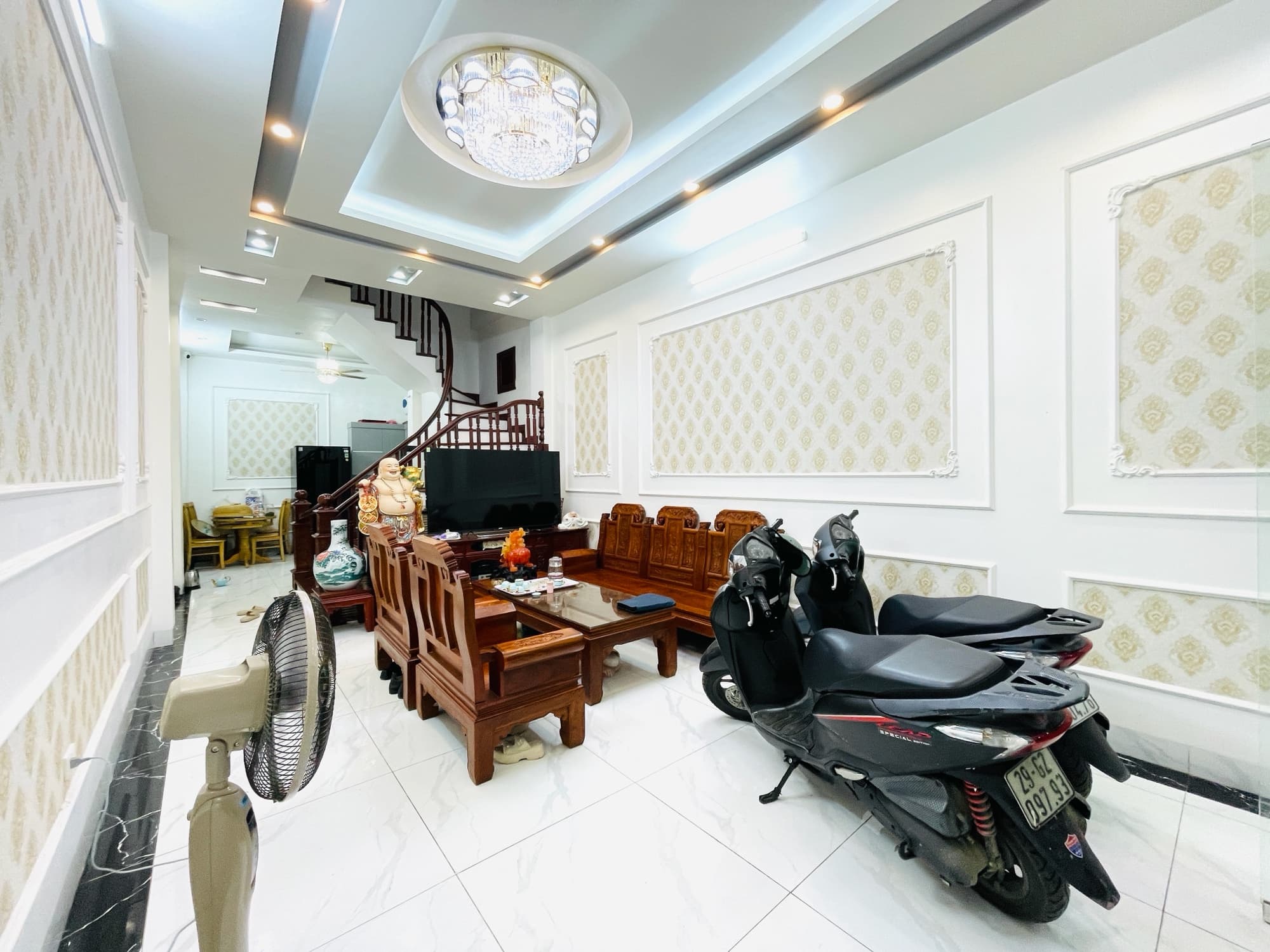 Nhà đất mặt phố, Hoàng Mai, Hà Nội - 54m² giá 12.6 tỷ
