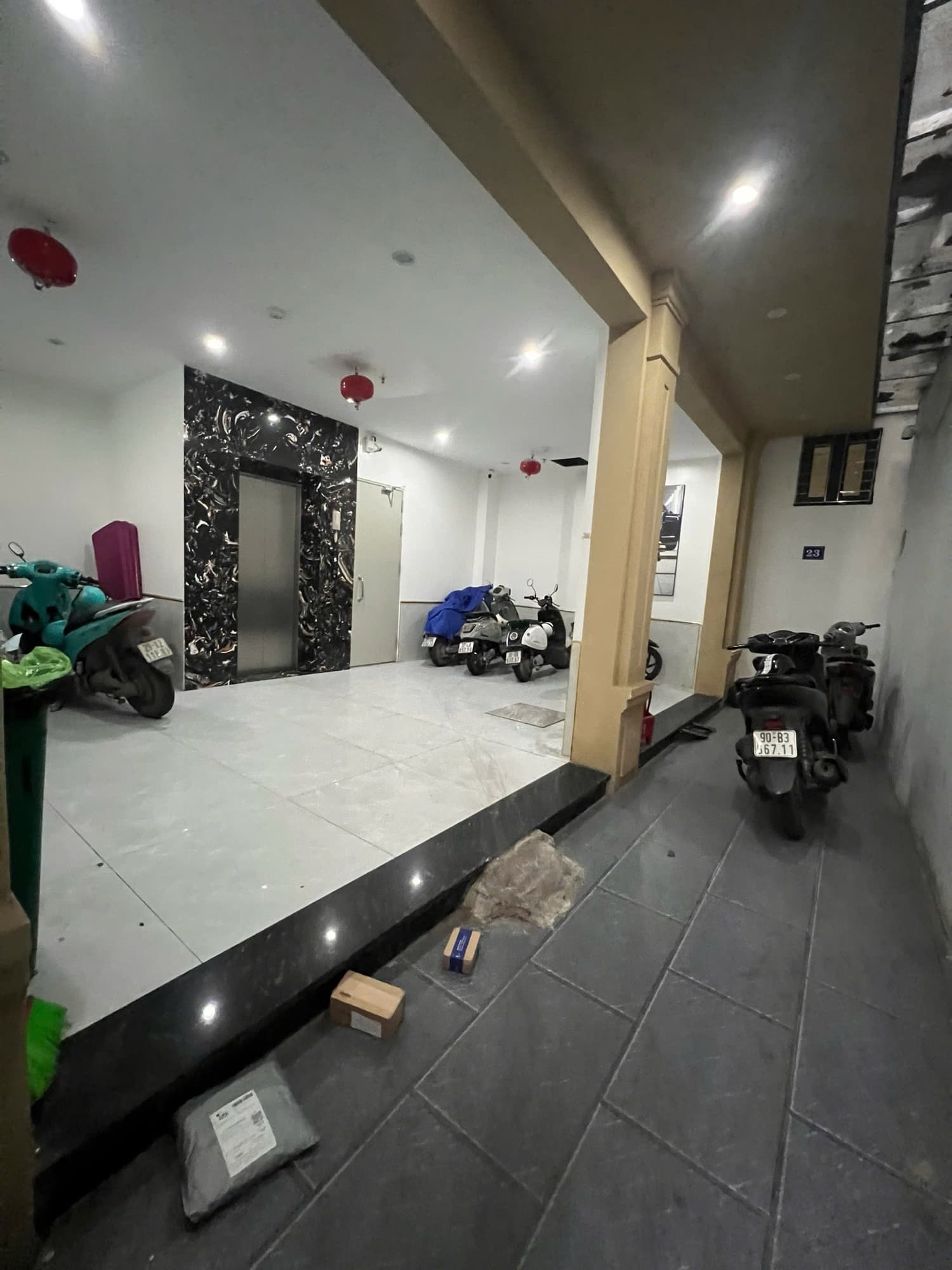 Nhà đất mặt phố, Hoàng Mai, Hà Nội - 52.7m² giá 15.2 tỷ