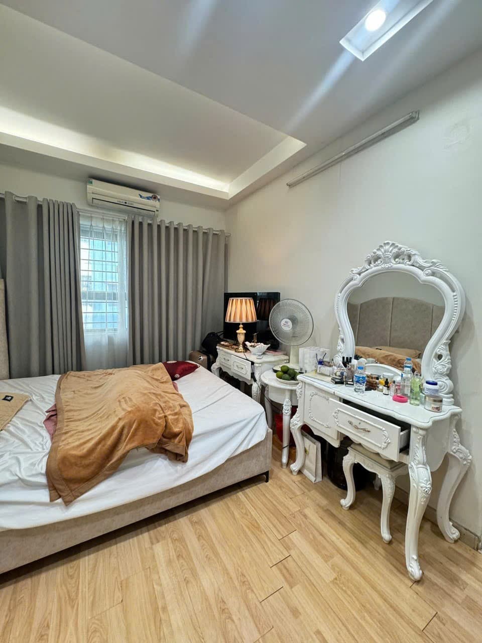 Căn hộ mặt phố Hoàng Mai, Hà Nội - 65m² giá 4.2 tỷ
