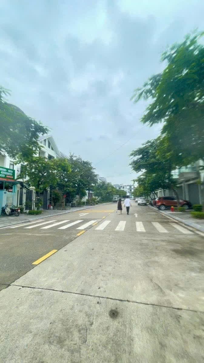 Nhà đất mặt phố Hà Đông, Hà Nội - 12, m² giá 24 tỷ