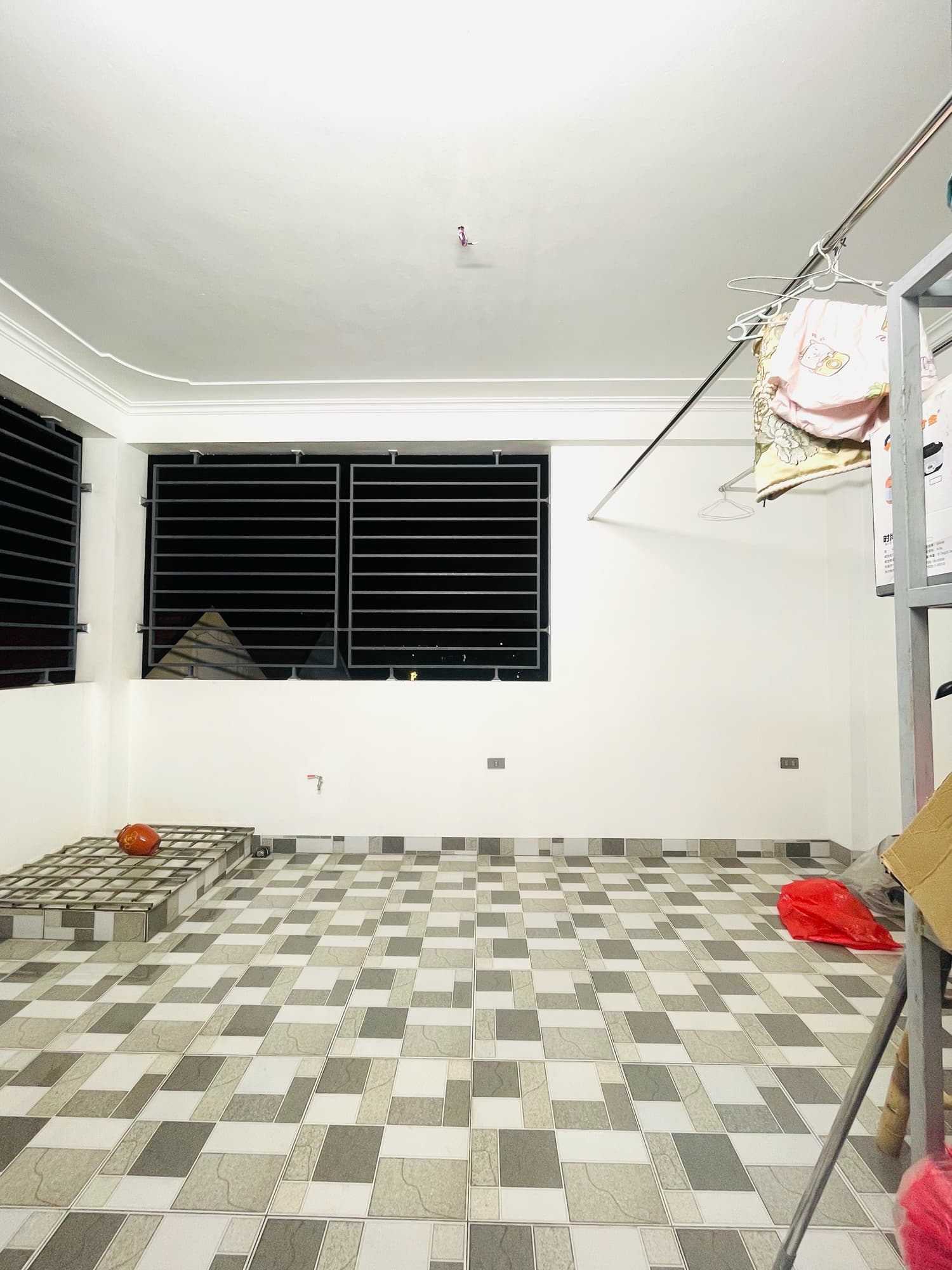 Nhà đất mặt phố, Hoàng Mai, Hà Nội - 65m² giá 11.2 tỷ