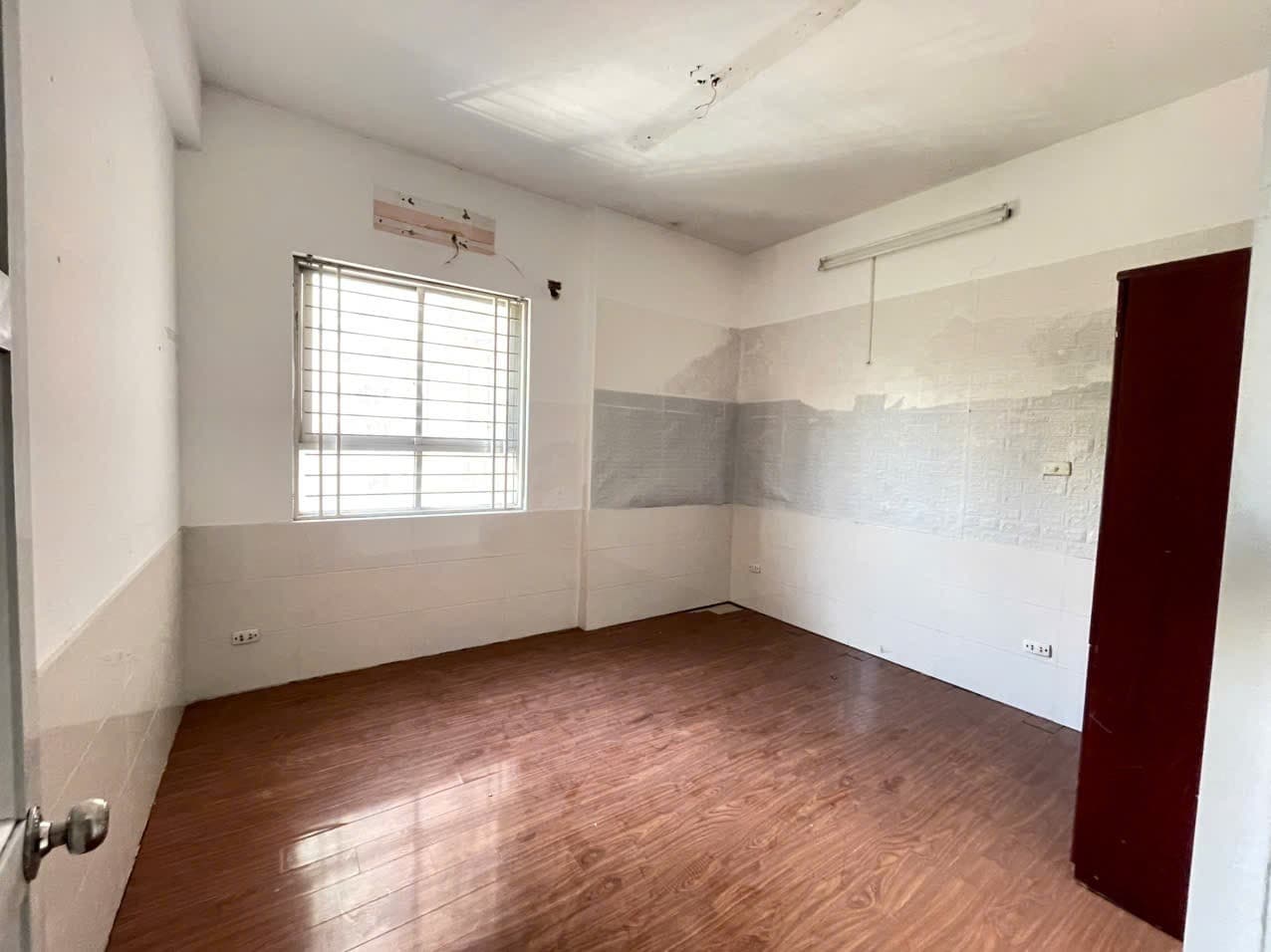 Căn hộ Khu đô thị Nam Trung Yên -, - 68.4m² giá 5.5 tỷ