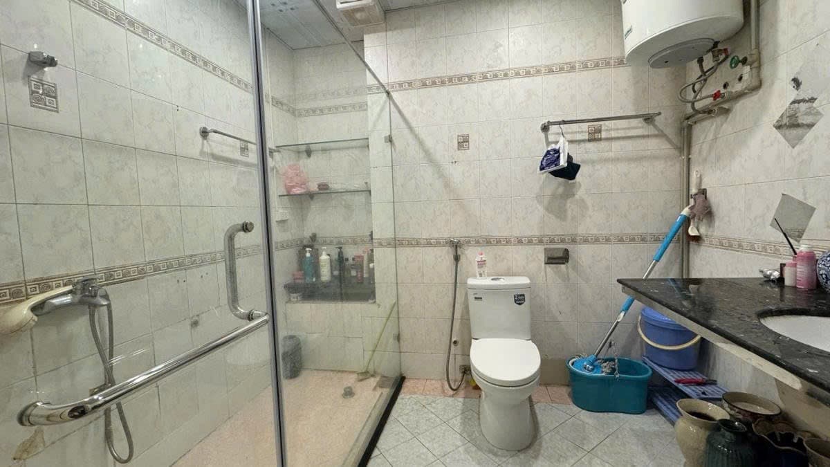 Căn hộ mặt phố, Cầu Giấy, Hà Nội - 151m² giá 14 tỷ