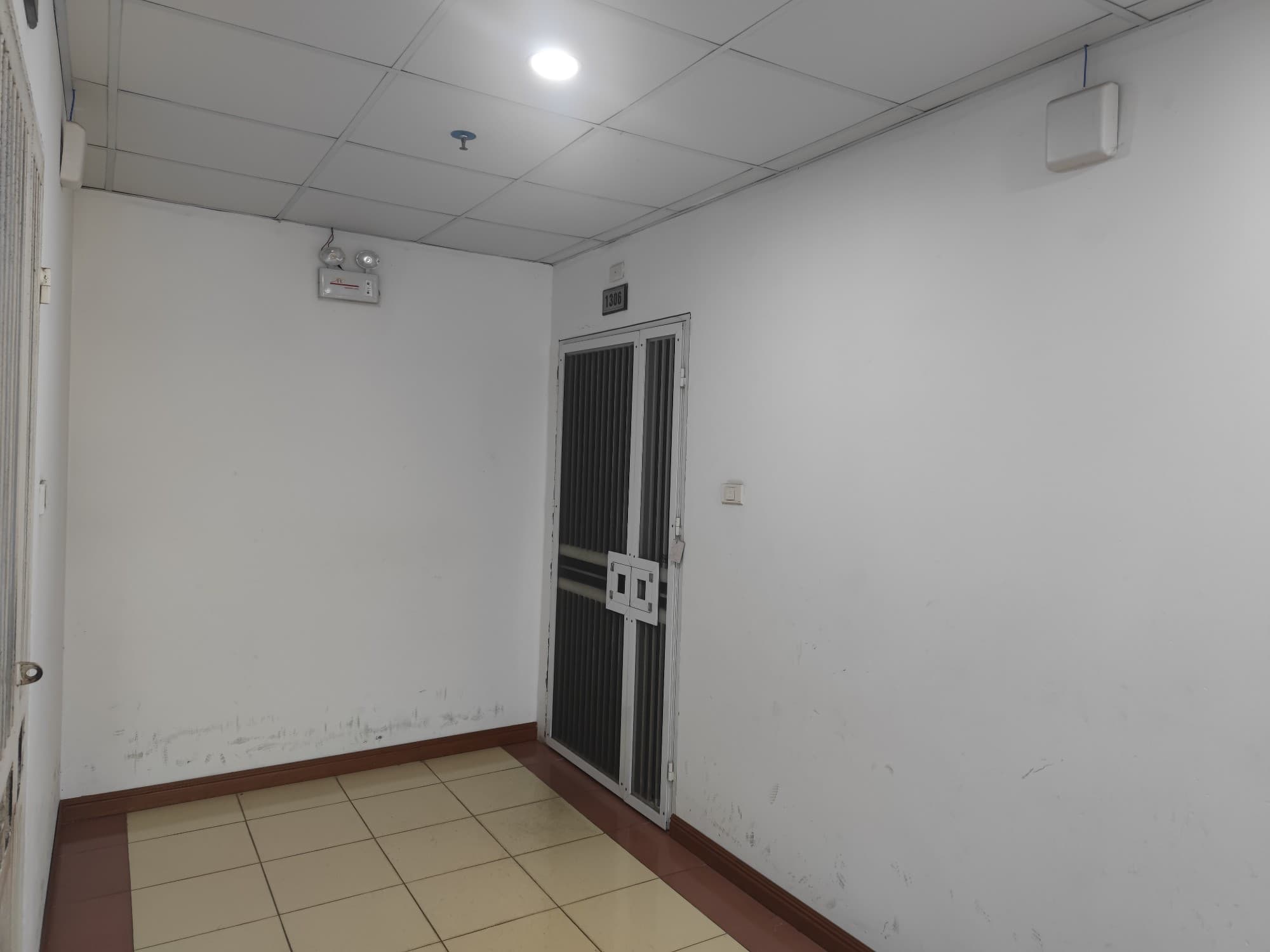 Căn hộ mặt phố, Nam Từ Liêm, Hà Nội - 98m² giá 7.5 tỷ