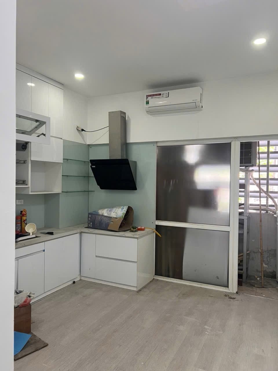 Căn hộ mặt phố, Hoàng Mai, Hà Nội - 106m² giá 7.6 tỷ