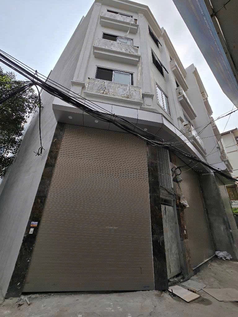 Nhà đất mặt phố, Cầu Giấy, Hà Nội - 58m² giá 20 tỷ