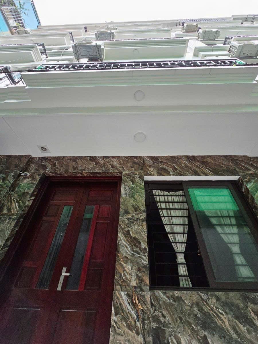 Nhà đất mặt phố, Cầu Giấy, Hà Nội - 30m² giá 10.5 tỷ