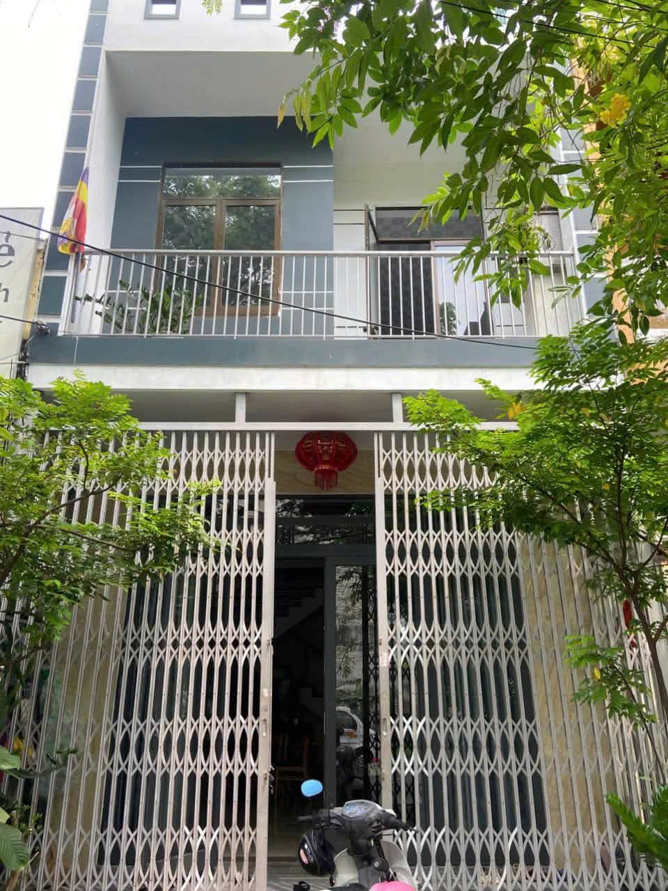 Nhà đất mặt phố, Sơn Trà, Đà Nẵng - 100m² giá 10.99 tỷ