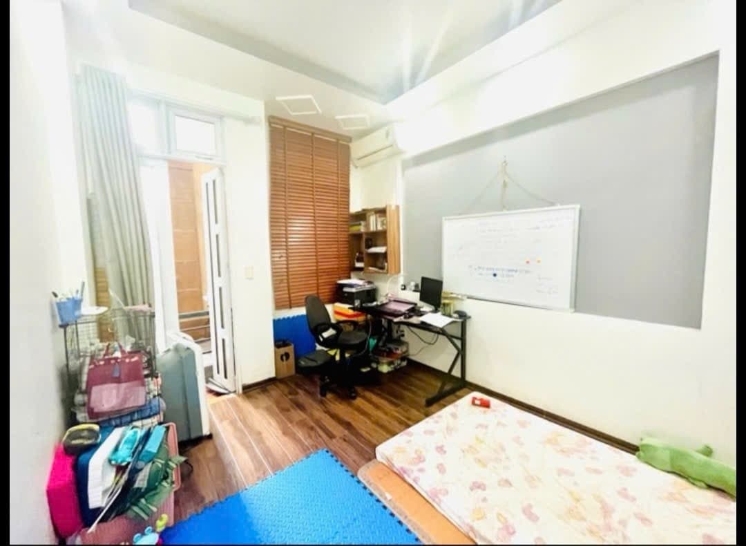 Nhà đất mặt phố, Hoàng Mai, Hà Nội - 22m² giá 6.6 tỷ