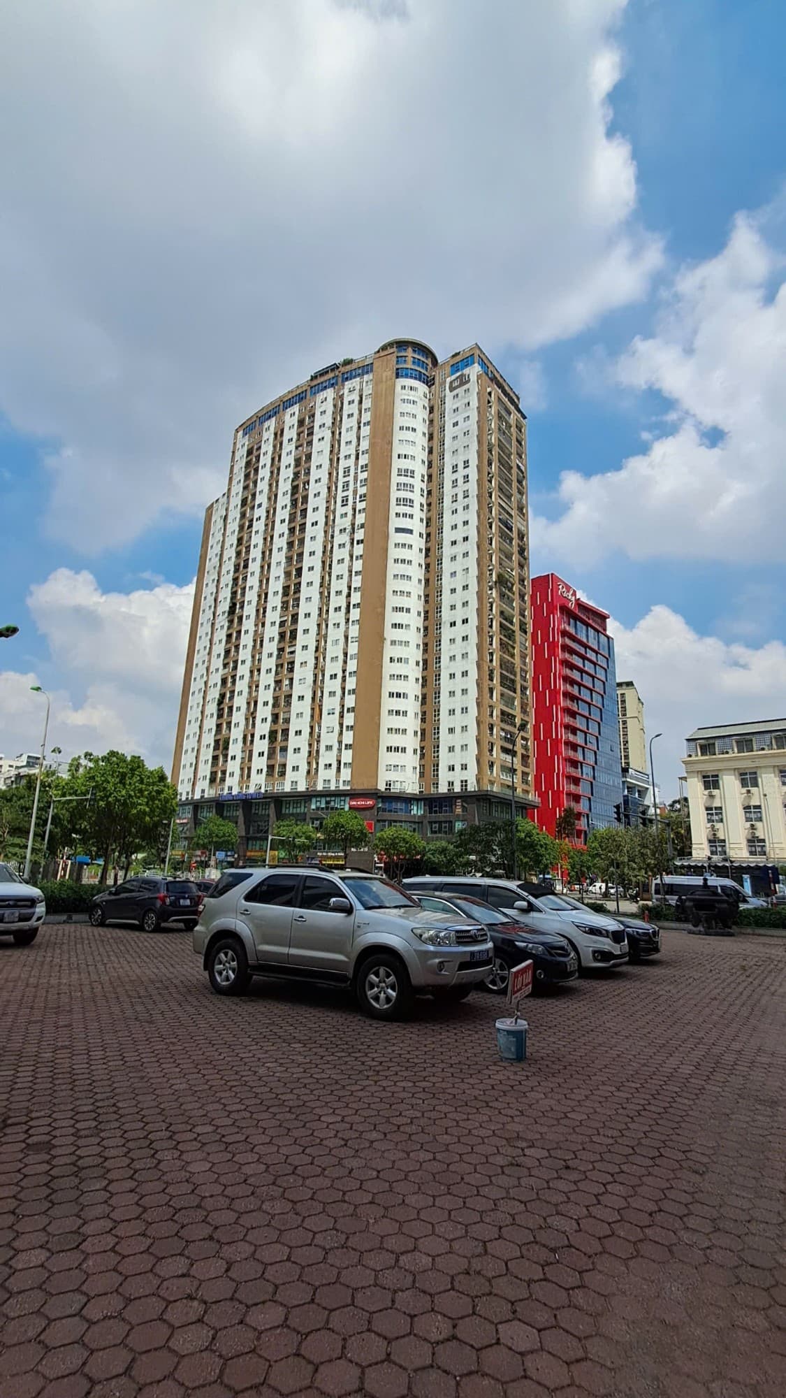 Căn hộ mặt phố, Cầu Giấy, Hà Nội - 77.5m² giá 7.5 tỷ