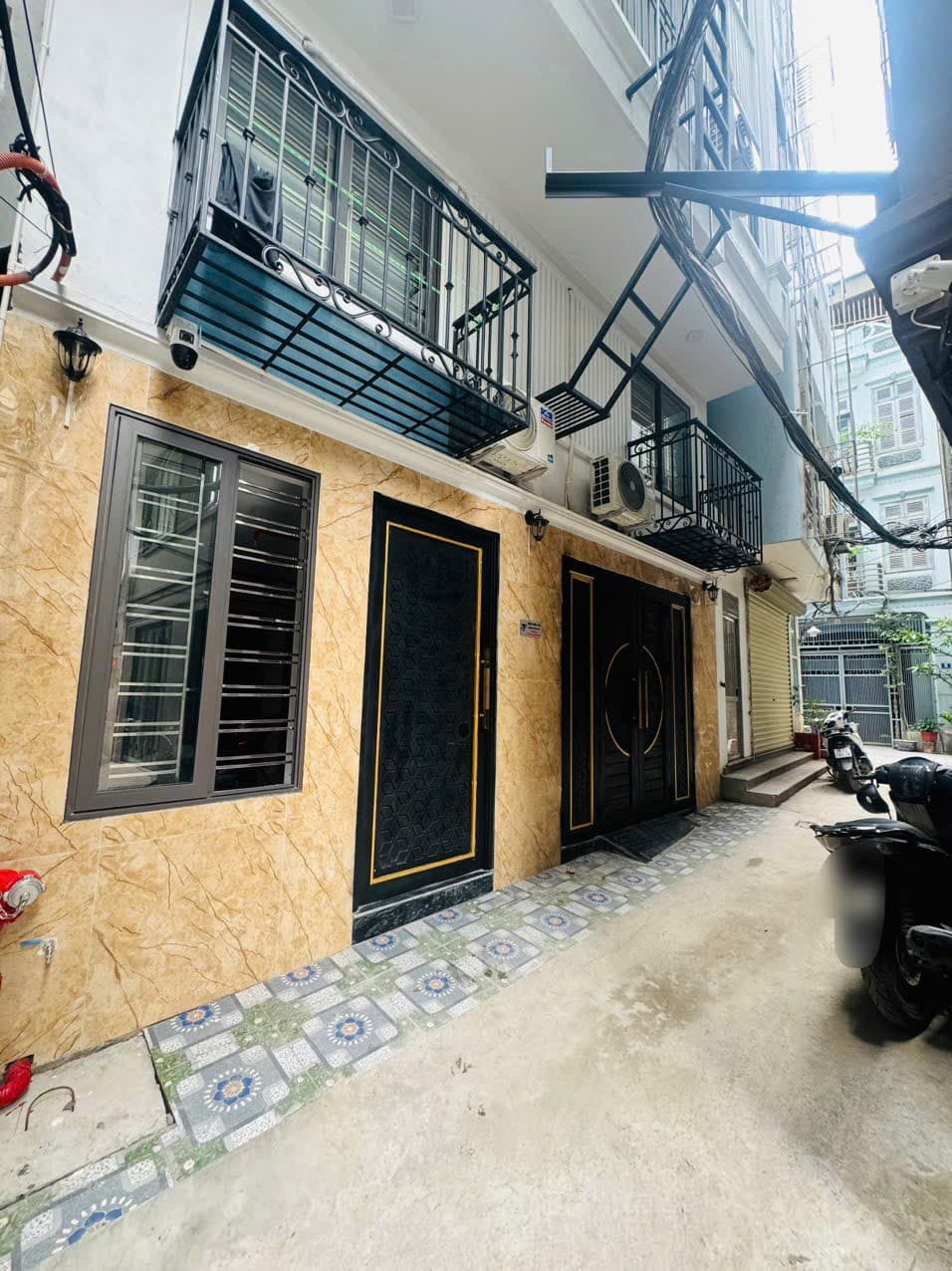 Nhà đất mặt phố, Nam Từ Liêm, Hà Nội - 117m² giá 29.8 tỷ