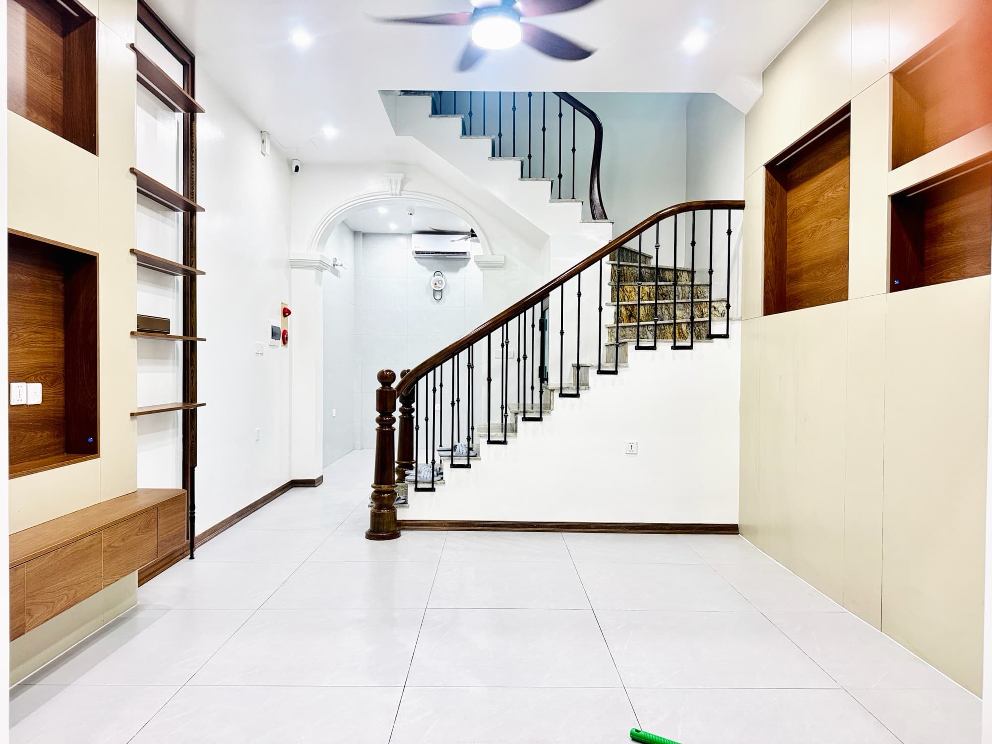 Nhà đất mặt phố, Đống Đa, Hà Nội - 45m² giá 12.9 tỷ