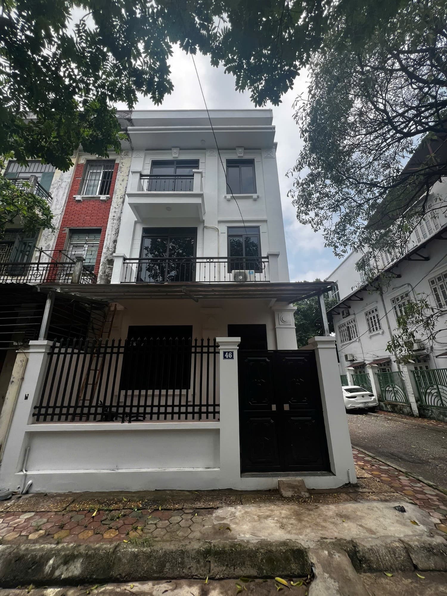 Nhà đất mặt phố, Long Biên, Hà Nội - 89m² giá 18.5 tỷ