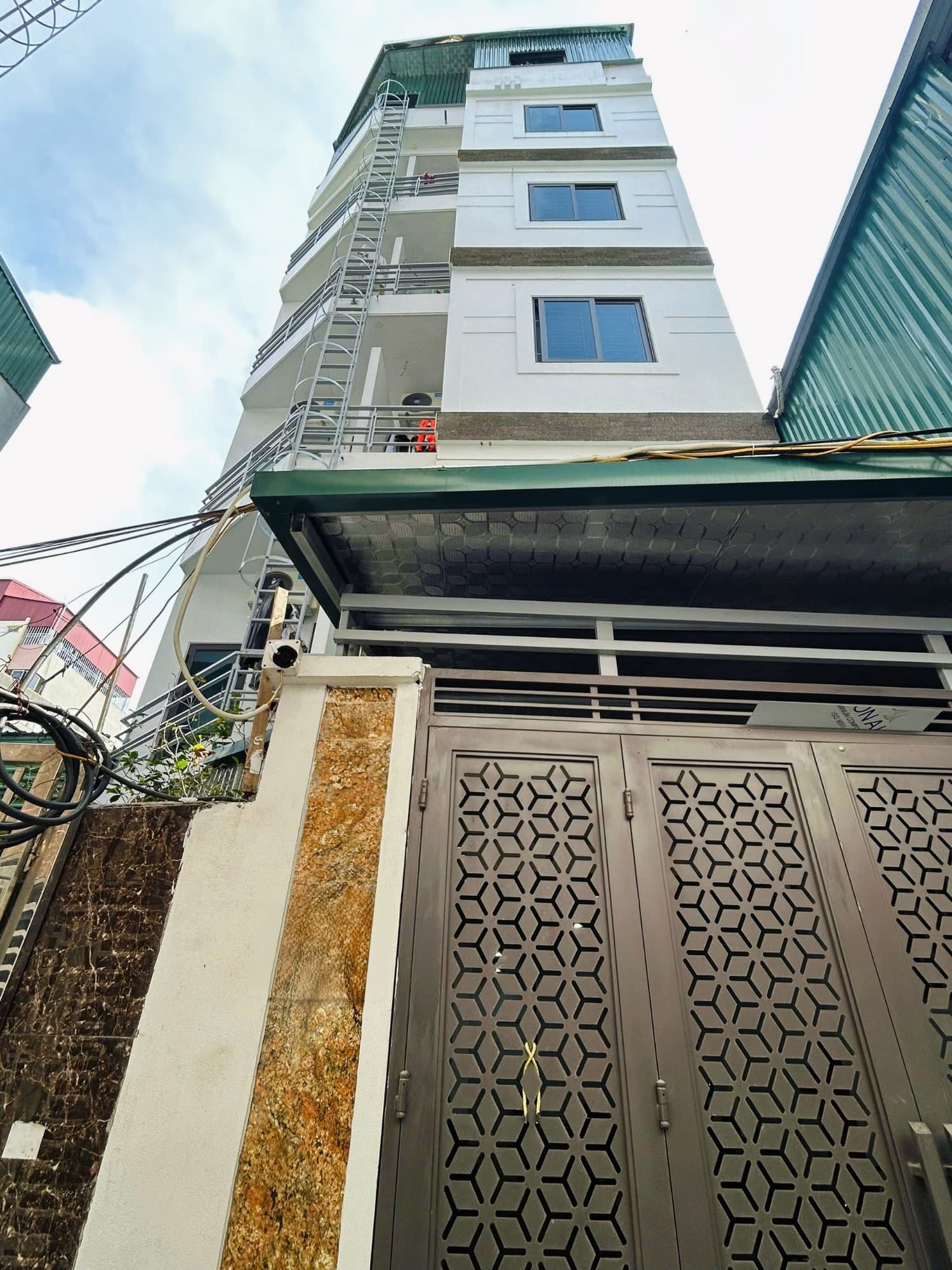 Nhà đất mặt phố, Nam Từ Liêm, Hà Nội - 117m² giá 23.5 tỷ