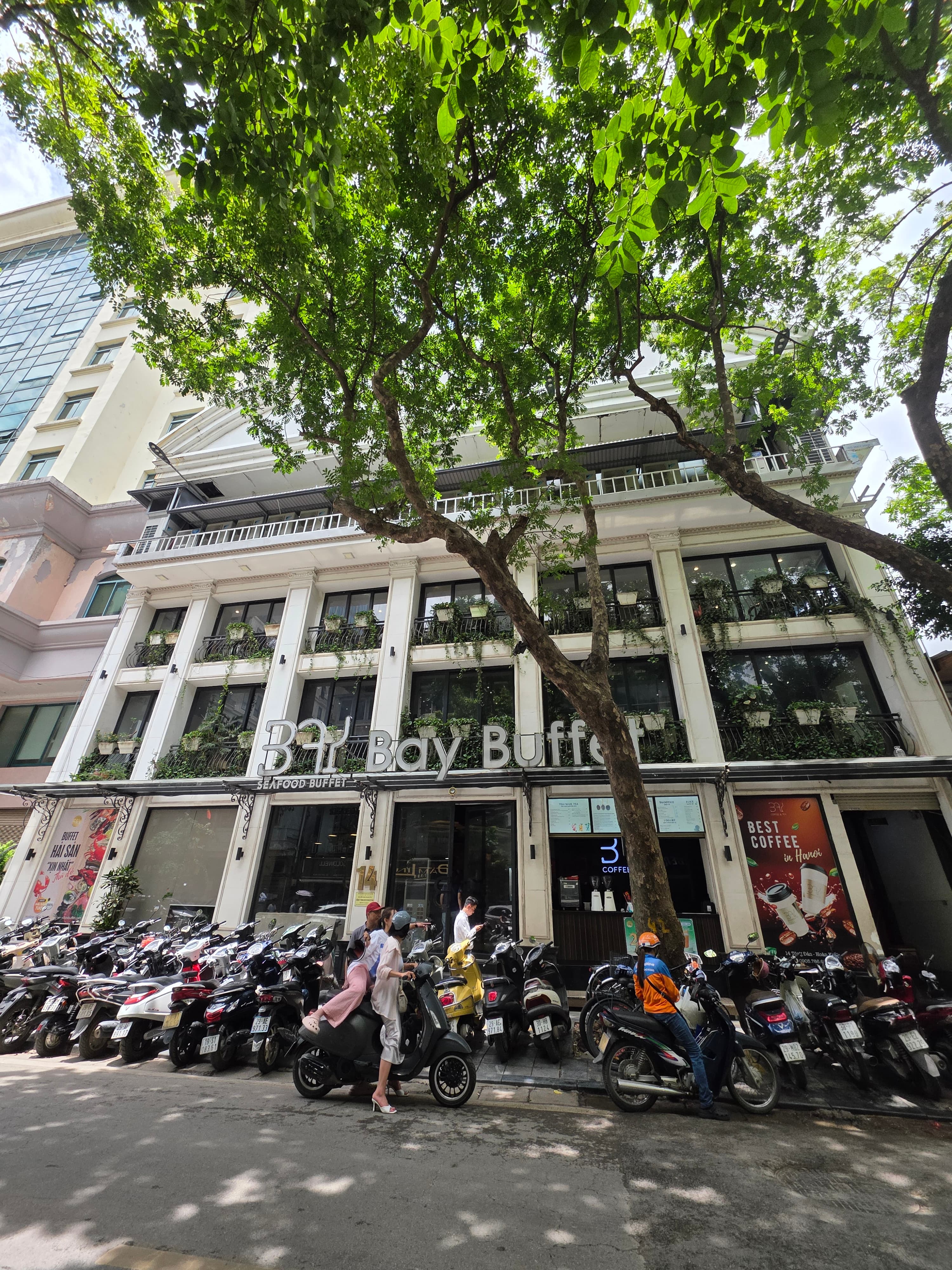 Nhà đất mặt phố, Hoàn Kiếm, Hà Nội - 750m² giá 637 tỷ